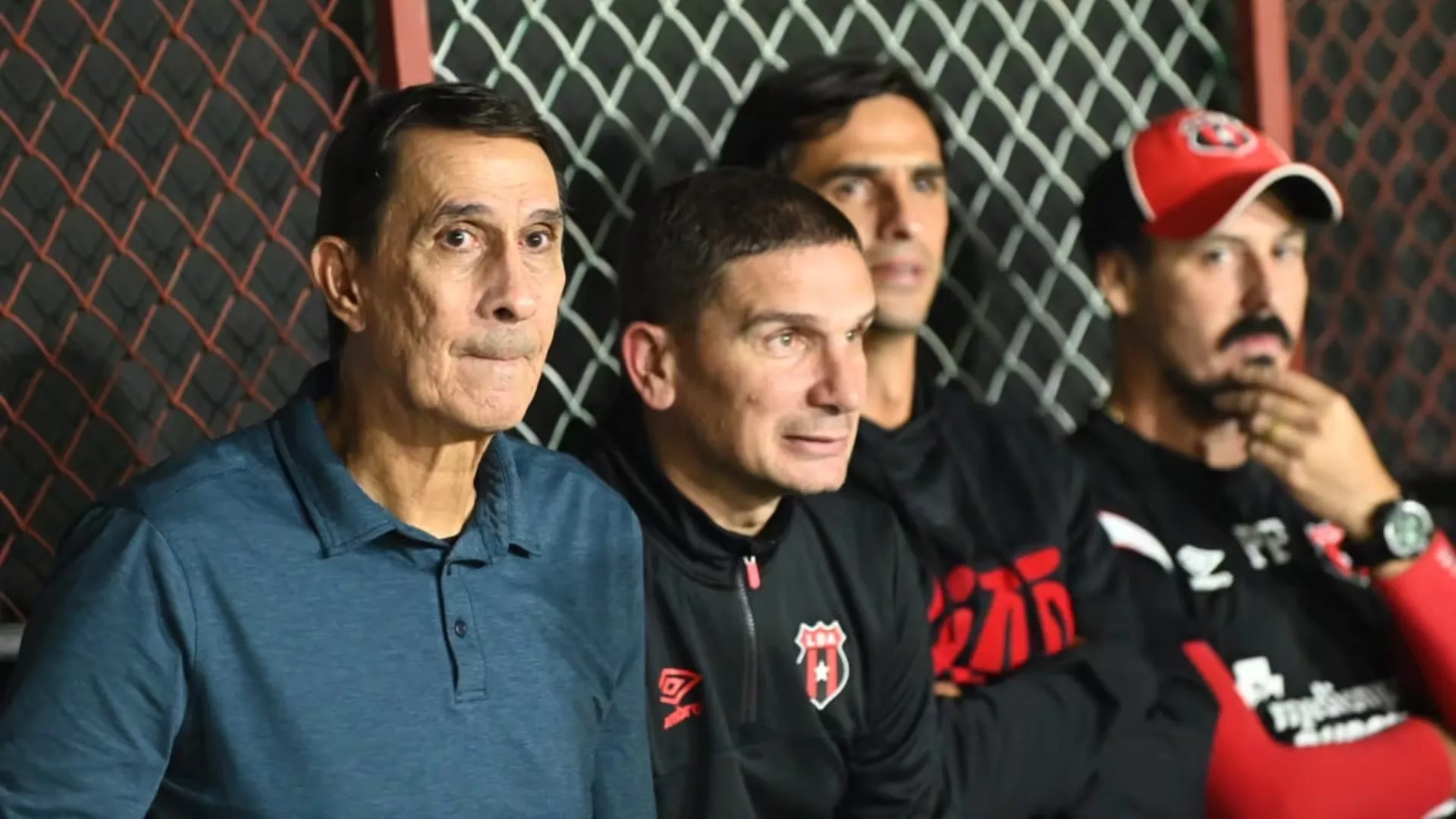 Bryan Ruiz contó cómo fue su primera charla con Guimarães.