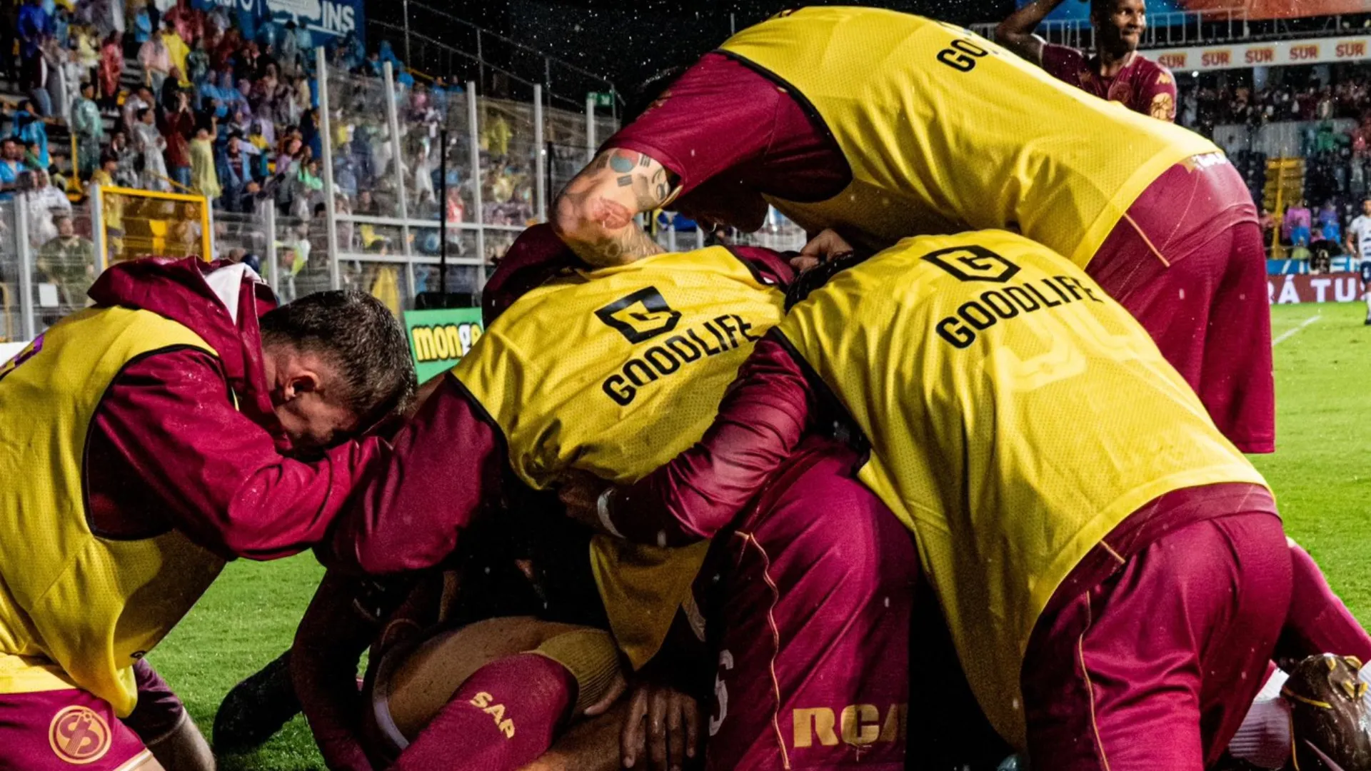 Saprissa recibe dos grandes noticias. (Foto: Saprissa)