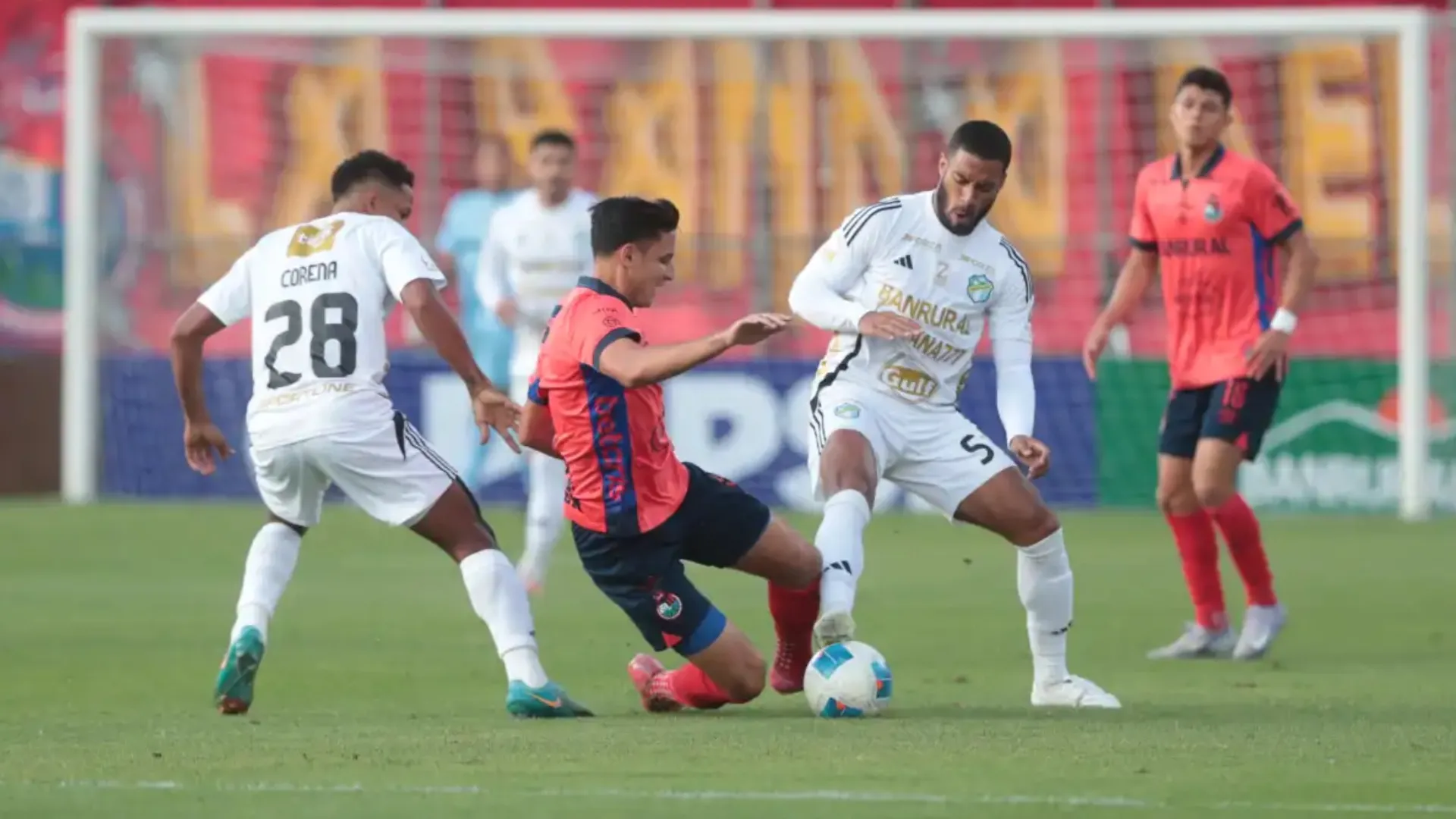 Dónde ver Comunicaciones vs. Municipal en Estados Unidos: Liga Nacional de Guatemala, Clásico 335