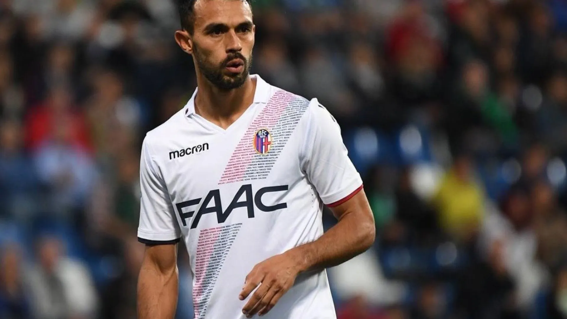 Pipo González volvió a la alineación en otro empate de Bologna