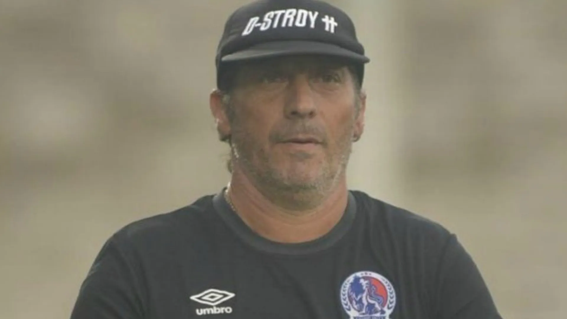 Troglio: "Le voy a recomendar al club que no le preste jugadores a nadie"