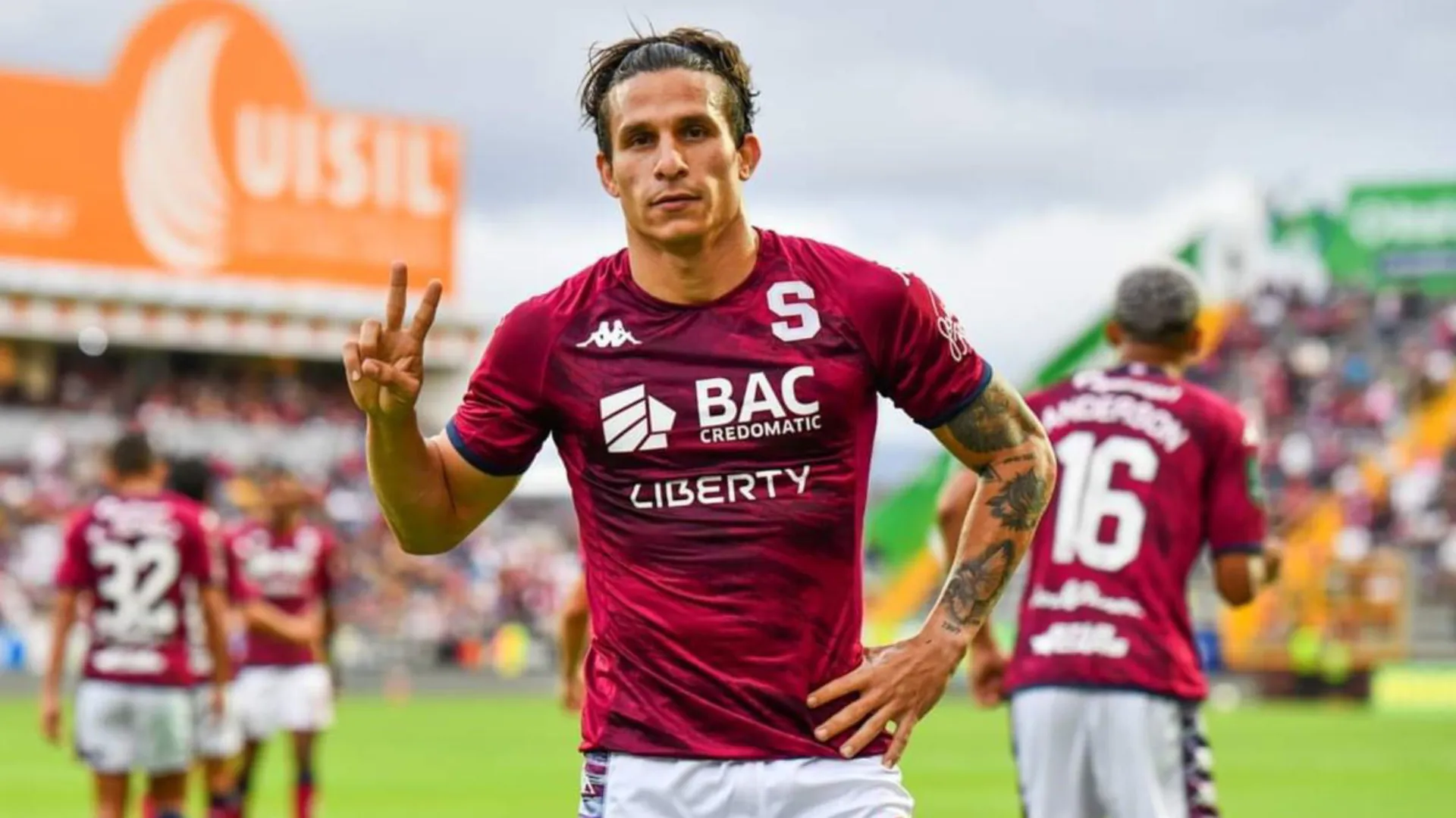 luis paradela-saprissa-gol