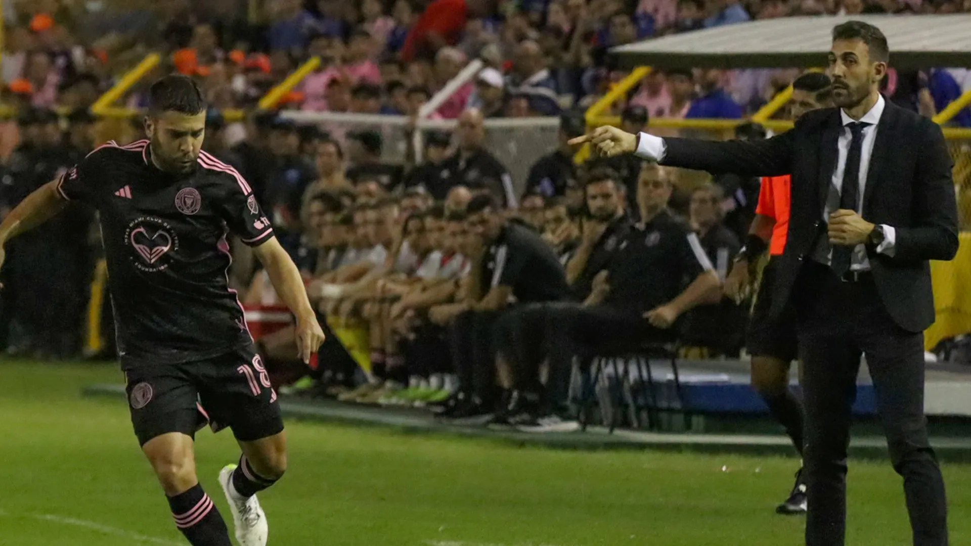David Dóniga mencionó los aspectos con los que El Salvador logró opacar a Lionel Messi