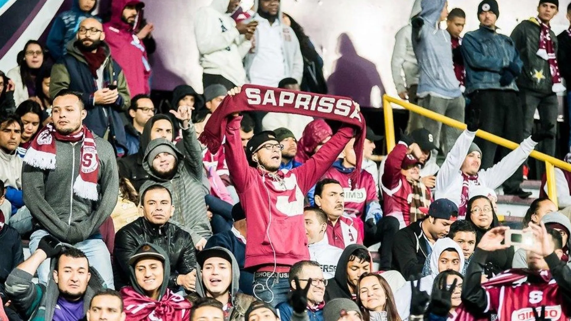 Deportivo Saprissa recibió mensajes de aficionados luego de perder ante Alajuelense en el Clásico Nacional