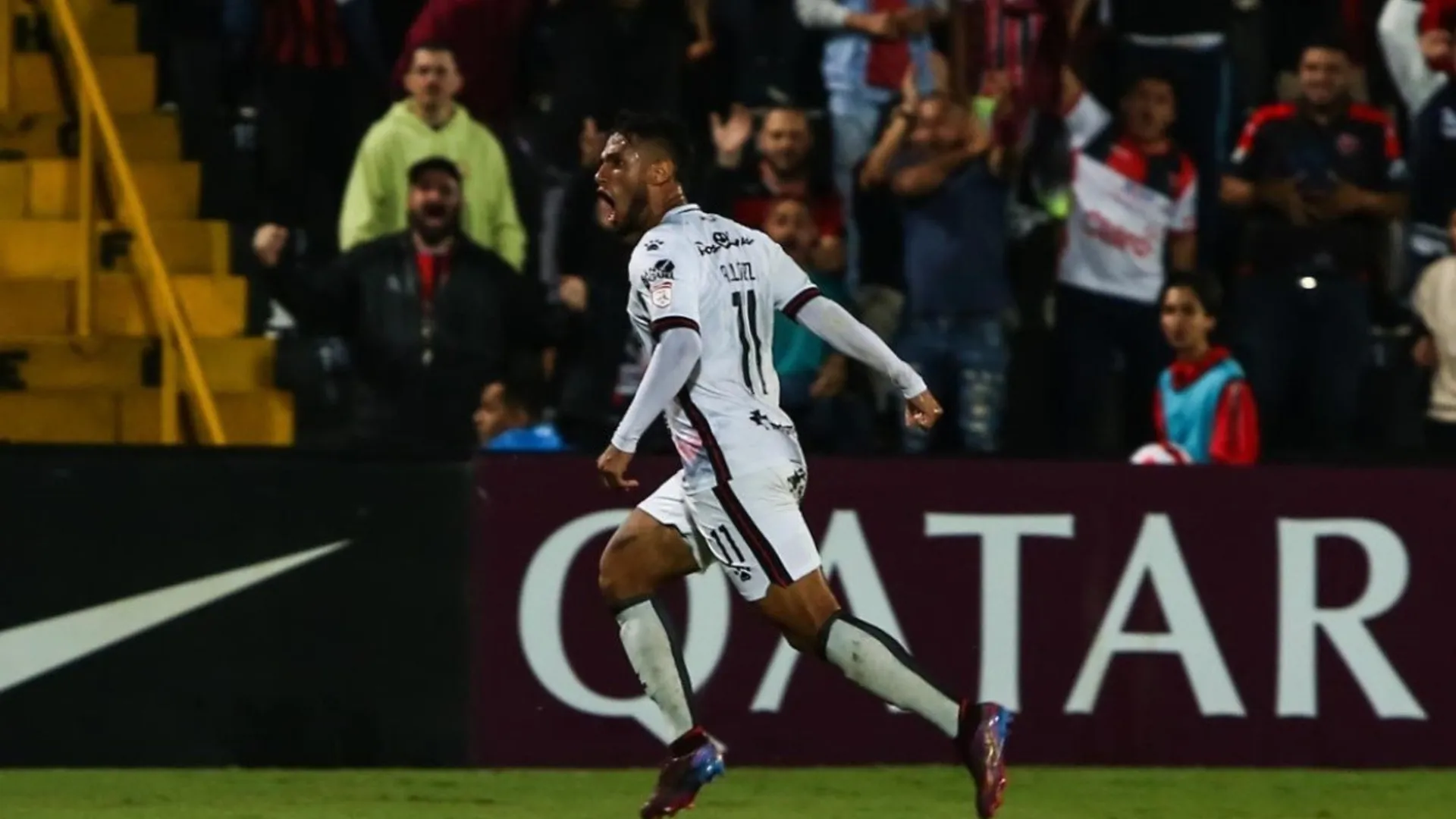 Alajuelense cumple el trámite ante el Real España y es el primer finalista de Liga Concacaf