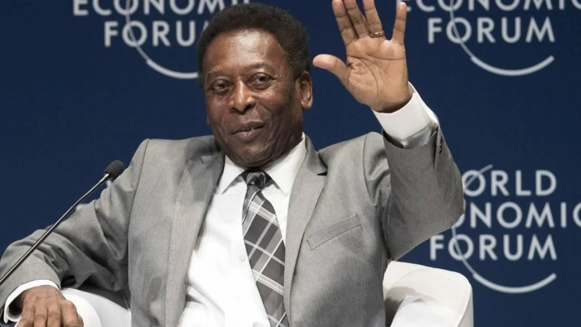 Pelé dio la bienvenida al Capi Ruiz a su Santos