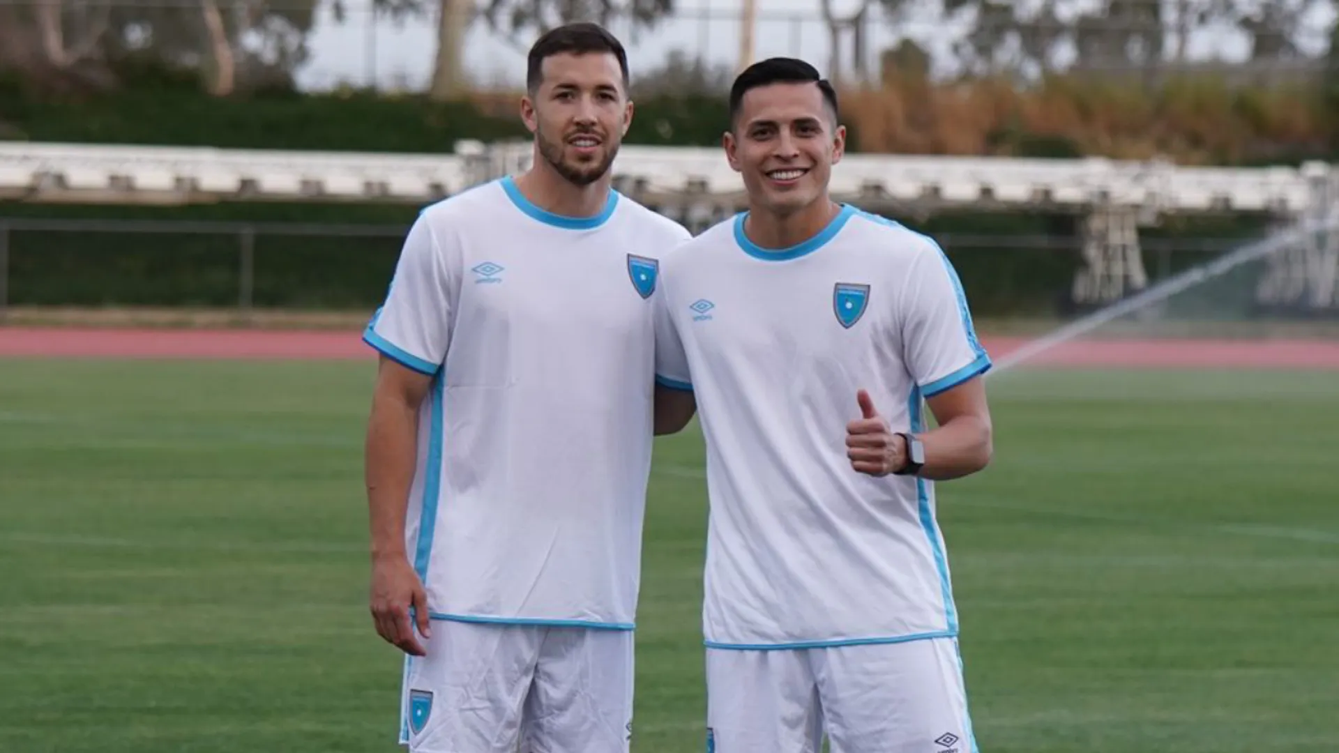 Aarón Herrera y Rubio Rubín serán titulares ante Costa Rica