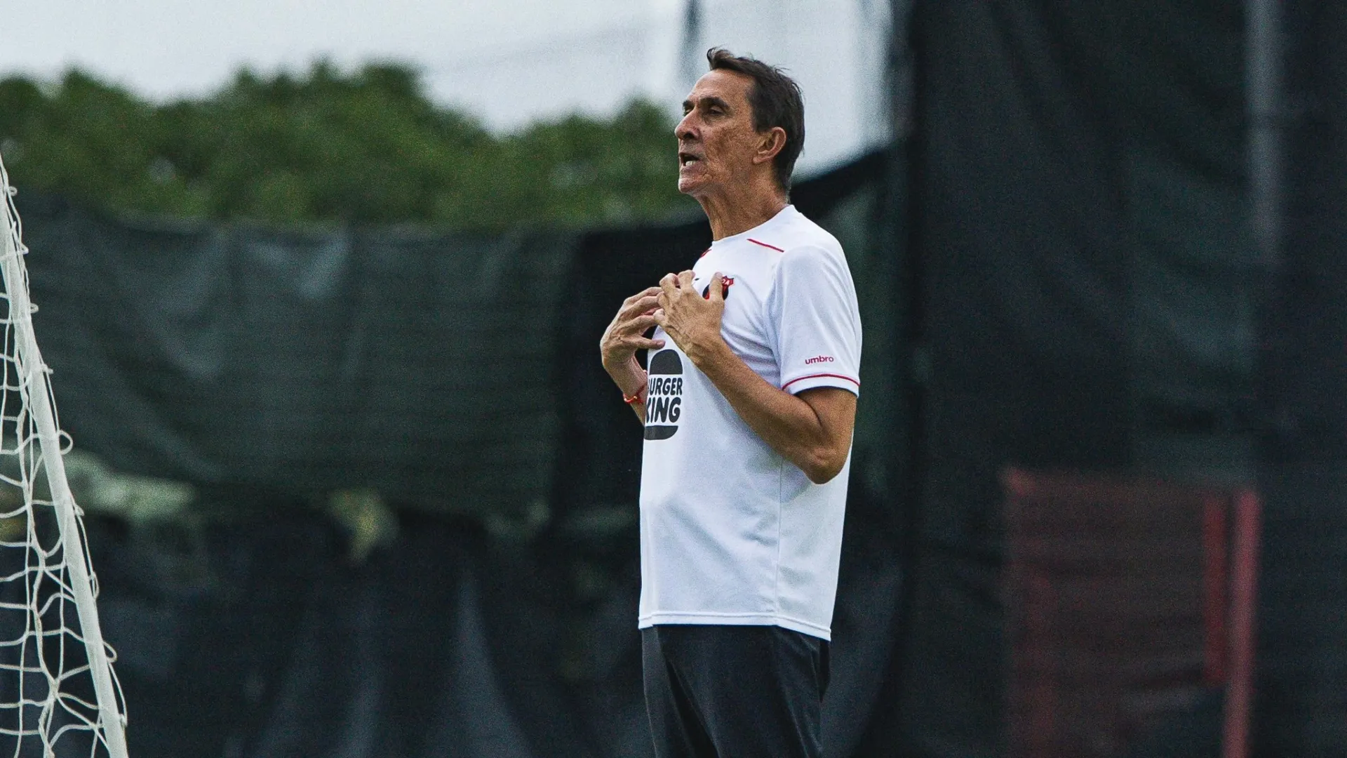 Alajuelense busca una figura de talla para un puesto al que no le encuentra solución