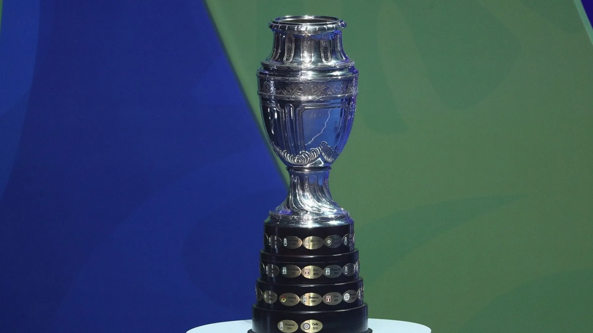 La Copa América se aleja de Concacaf