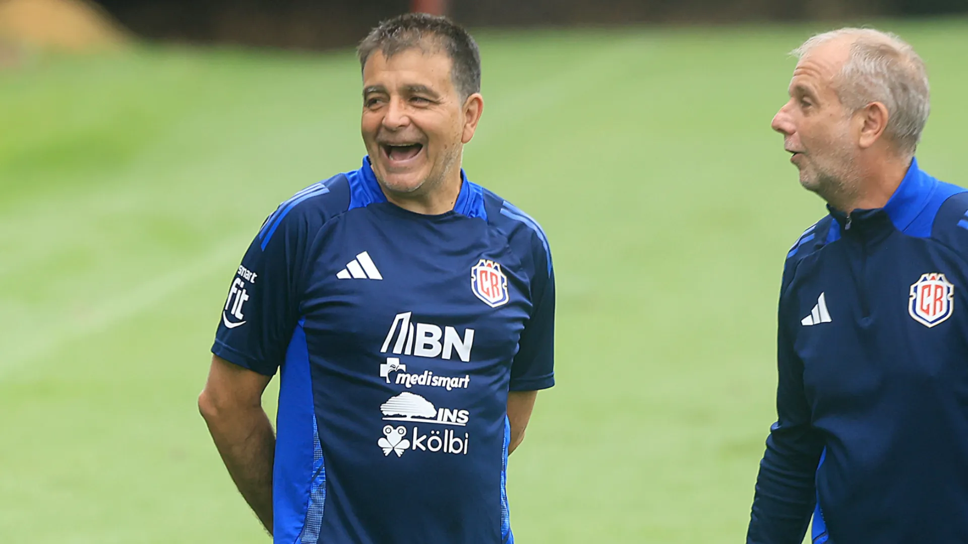 La Sele quedó atrás: Claudio Vivas se acerca a un grande de Centroamérica tras su salida de Costa Rica