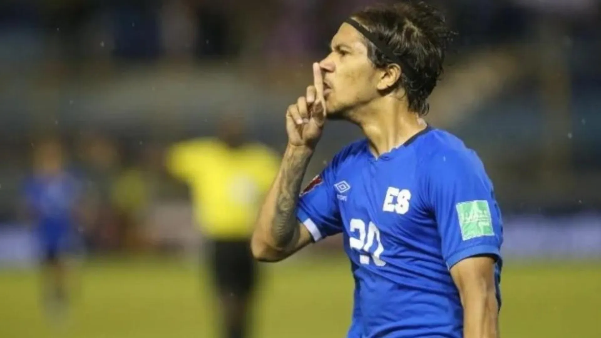 La dedicatoria de Enrico Dueñas en el gol de El Salvador ante Panamá