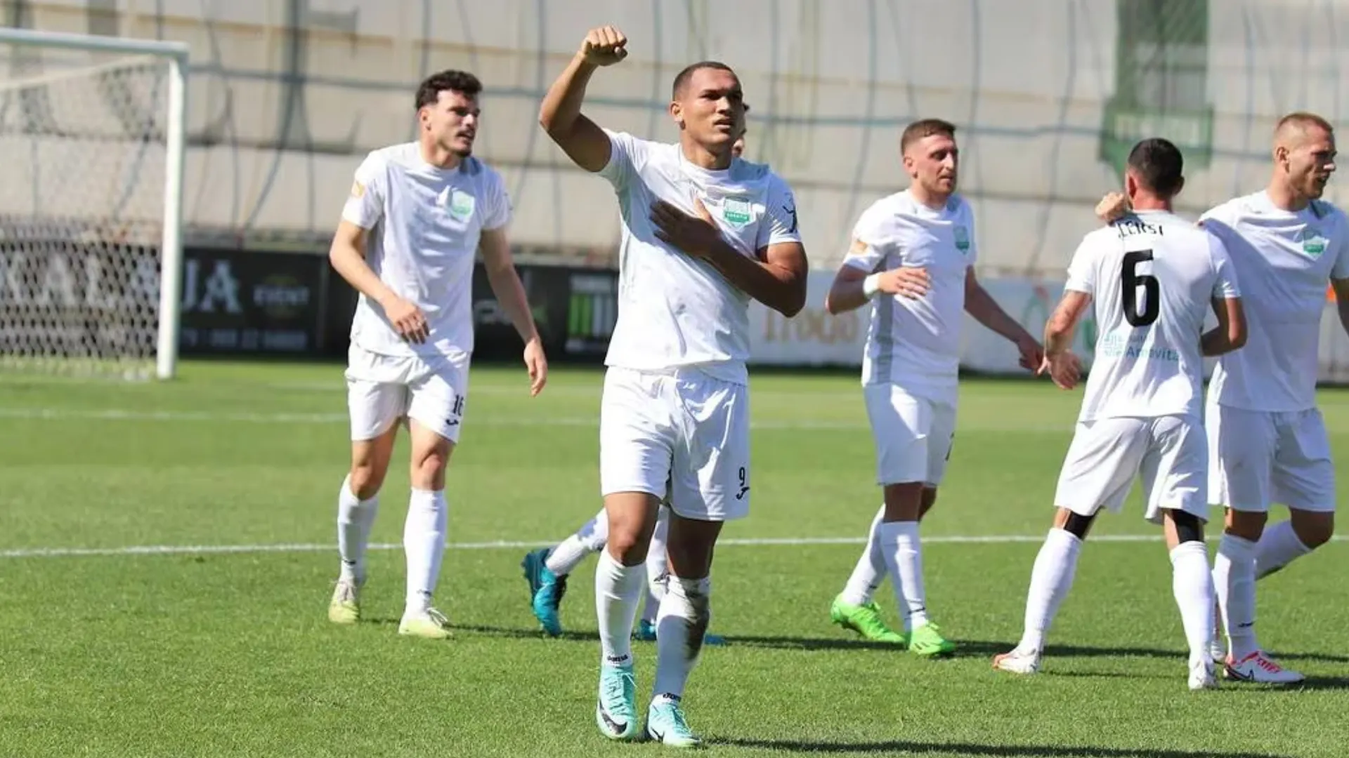 El problema que se le presentó a Jurguens Montenegro para fichar por su nuevo equipo