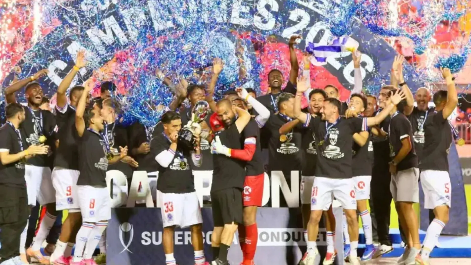 Sacudida en el Olimpia: ganaron la Supercopa y horas después se confirmó esta impensada baja