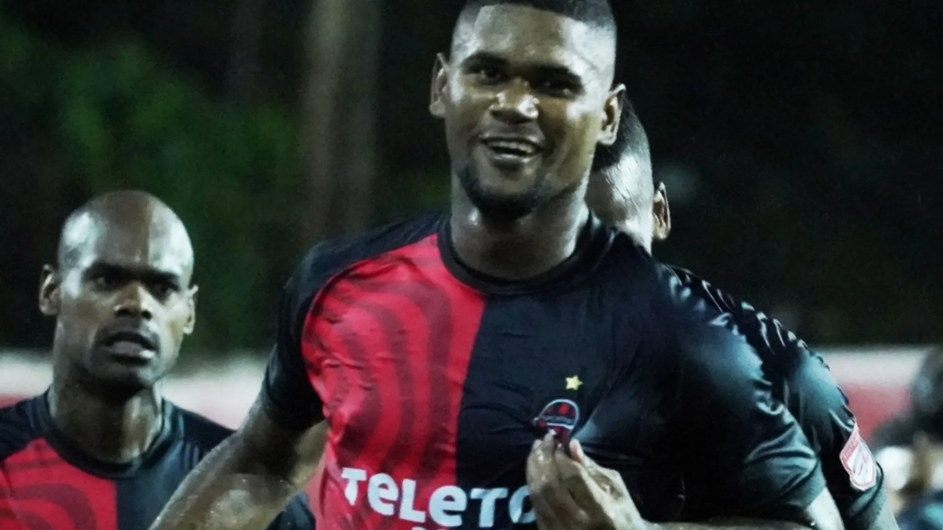 ¡El tercer semifinalista! Sporting San Miguelito venció con contundencia a San Francisco FC