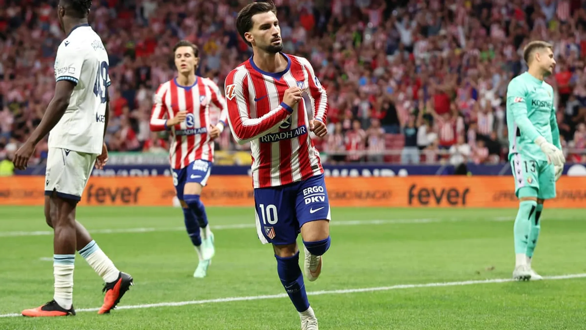 Álex Baena celebró el cuarto gol del Atlético ante Osasuna