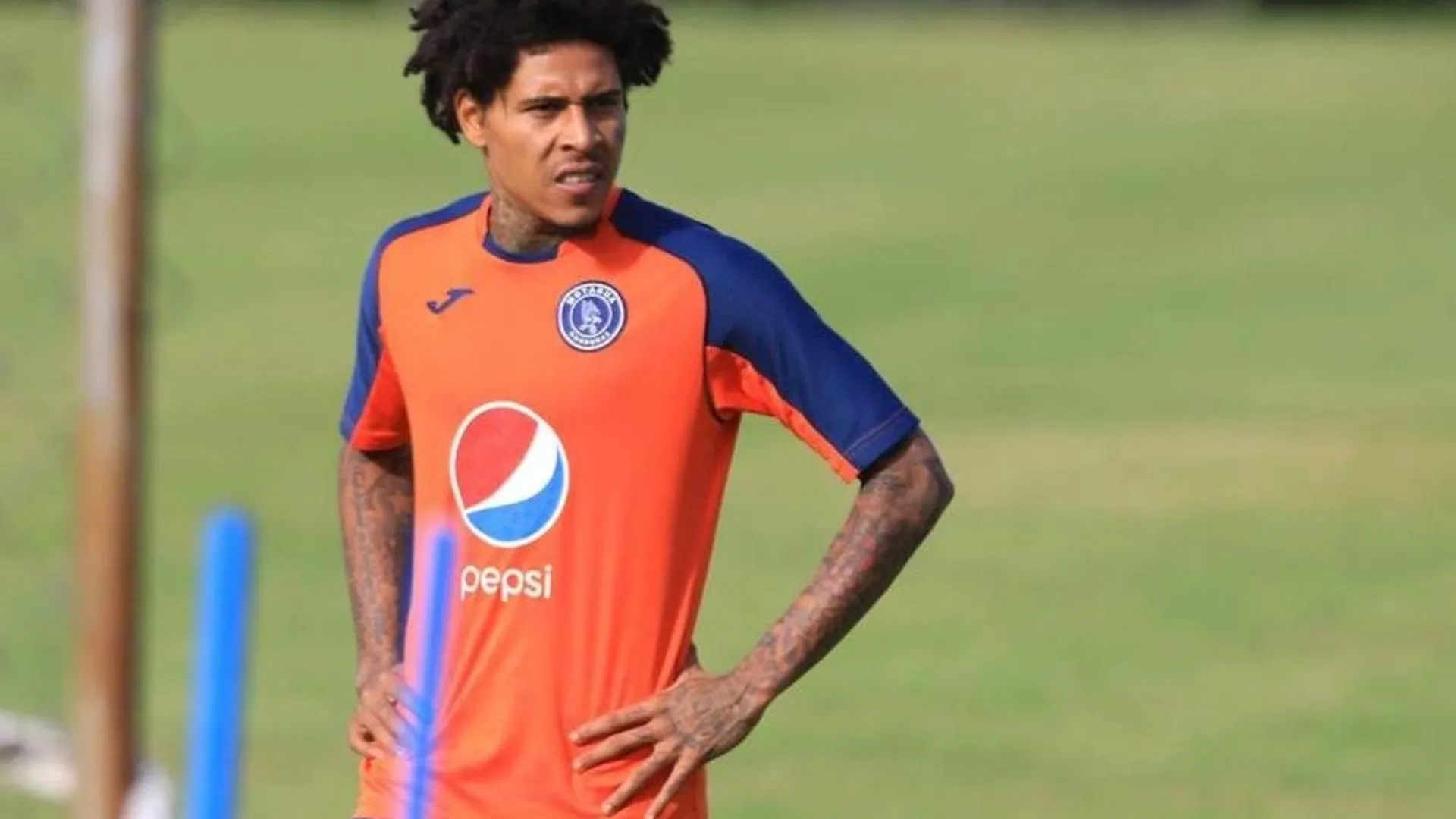 Henry Figueroa se unirá a Roger Rojas en Alajuelense