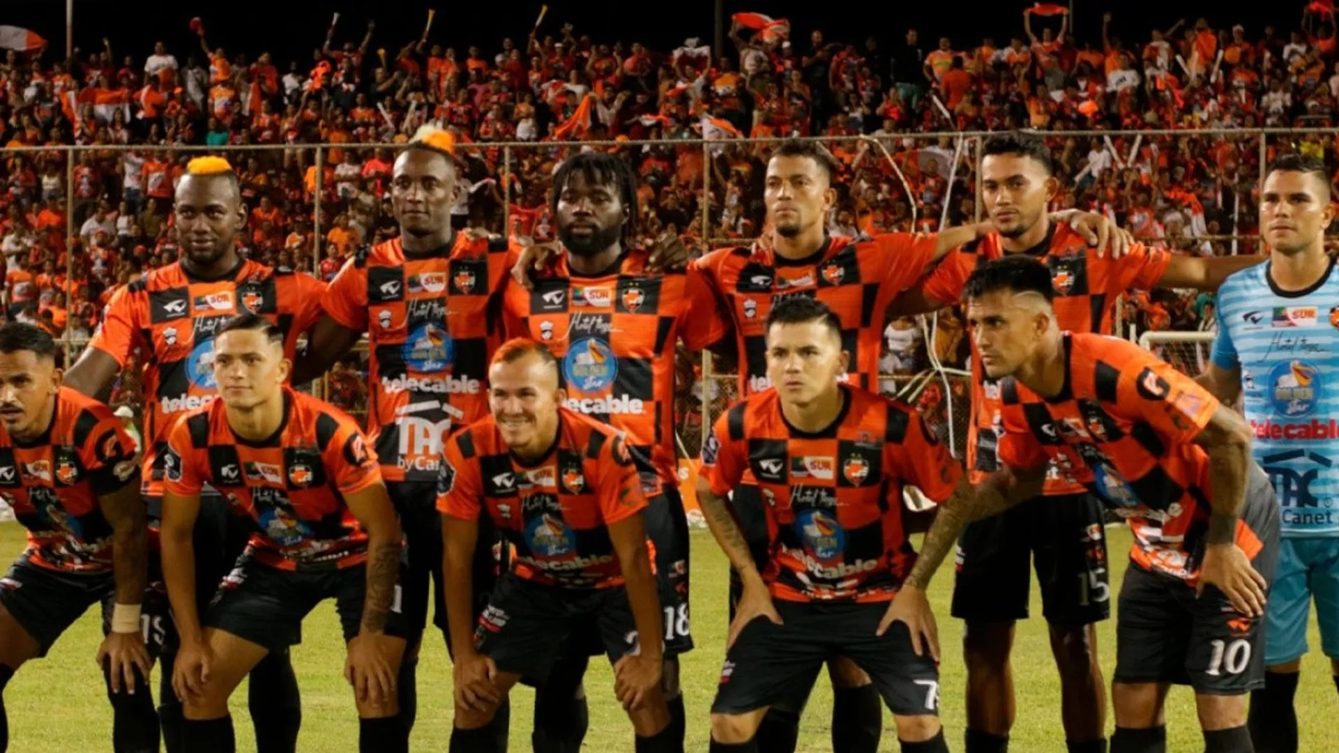 Puntarenas vuelve a la Primera Divisón de Costa Rica tras 8 años
