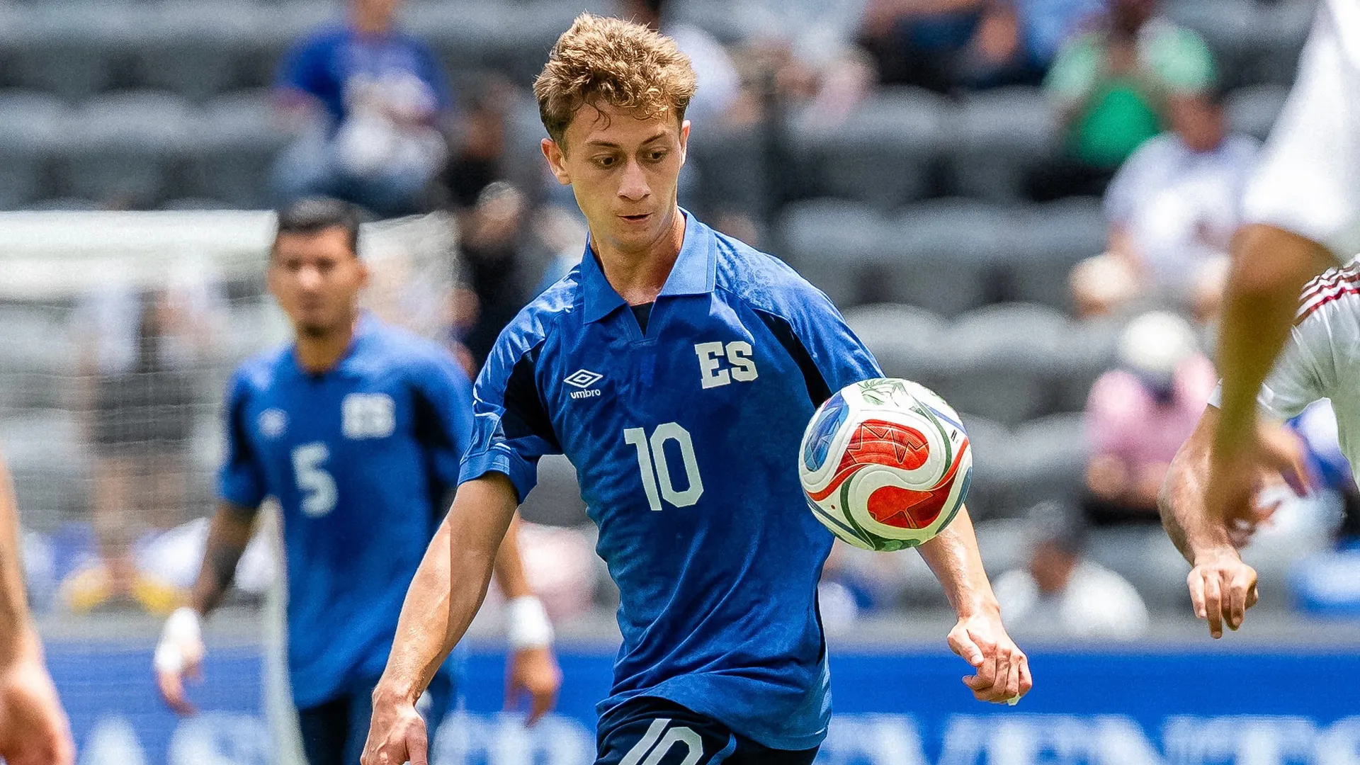 Nathan Ordaz, el 10 de El Salvador.