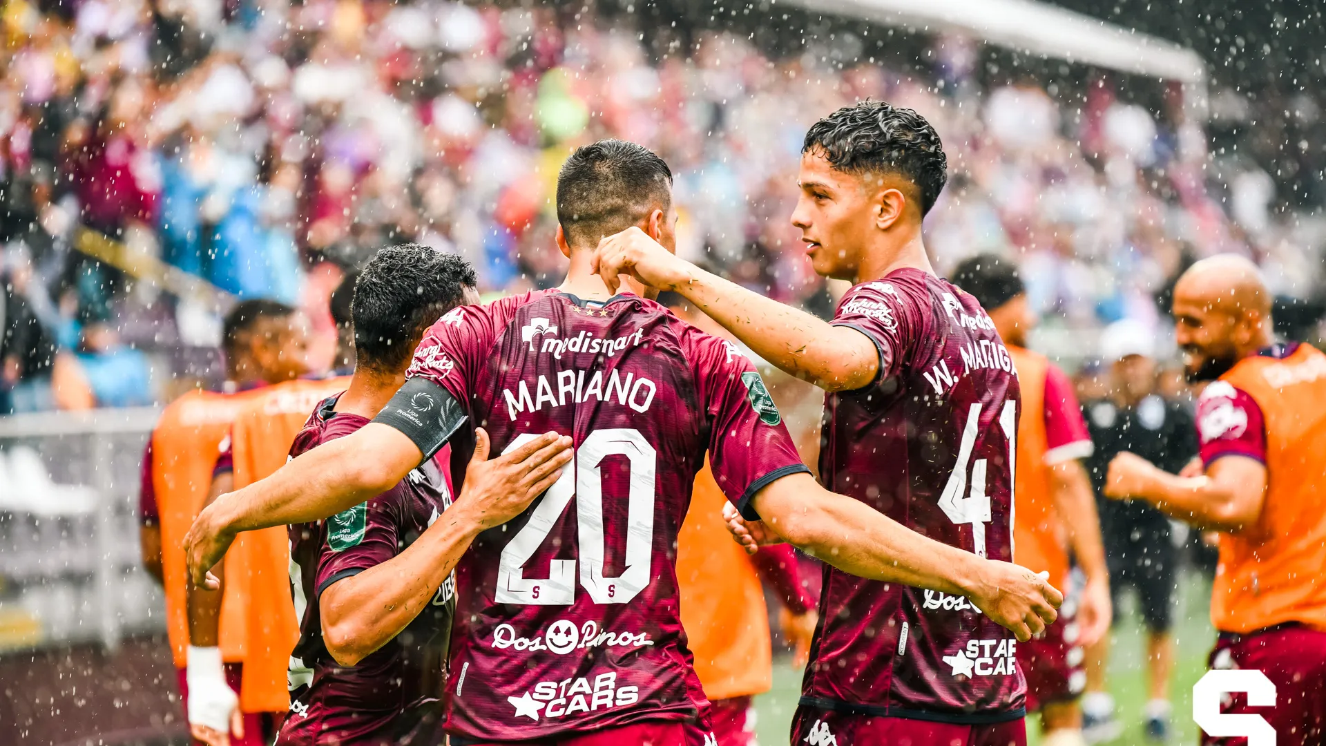 ¿Jugará Mariano Torres la final entre Saprissa y Alajuelense? Vladimir Quesada despeja las dudas