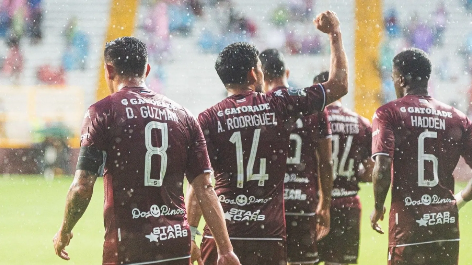 ¡No se repartan nada! Saprissa volvió a ganar y ahora apunta a la clasificación