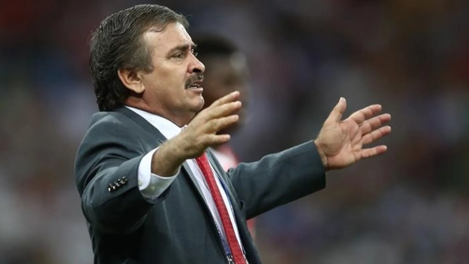 El Machillo deja la dirección de la Tricolor