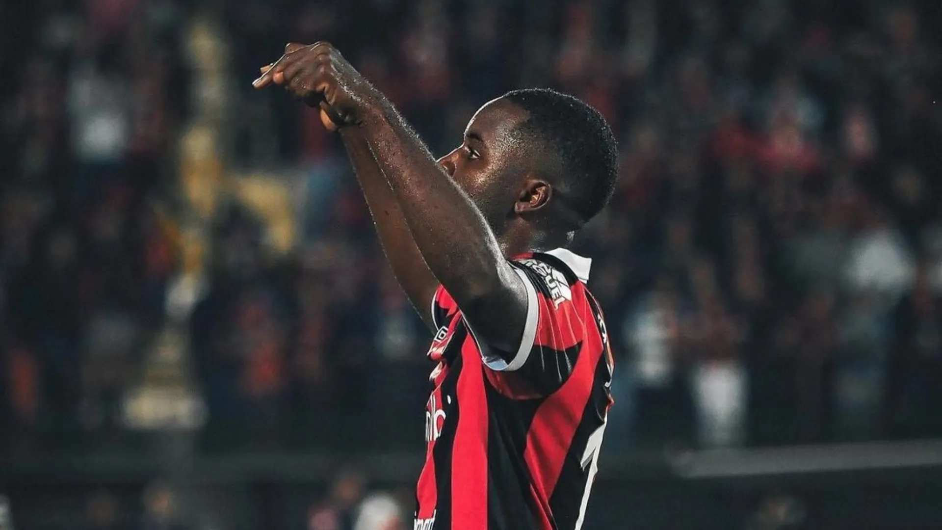 Una publicación de Joel Campbell que repercutirá en Alajuelense.
