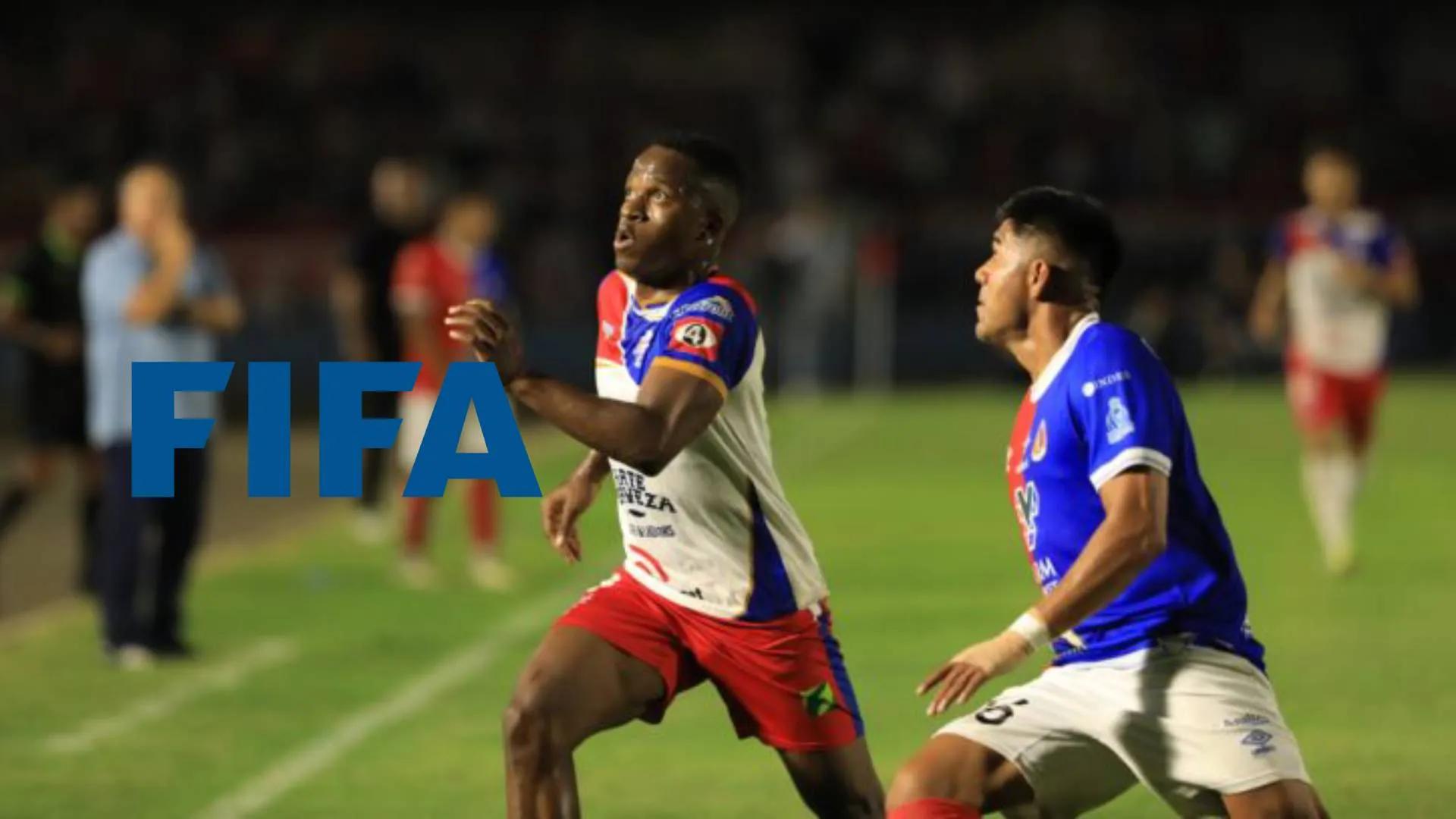 La postura de FIFA con la denuncia por racismo que Marvin Solano hizo contra la afición de FAS y genera revuelo en El Salvador