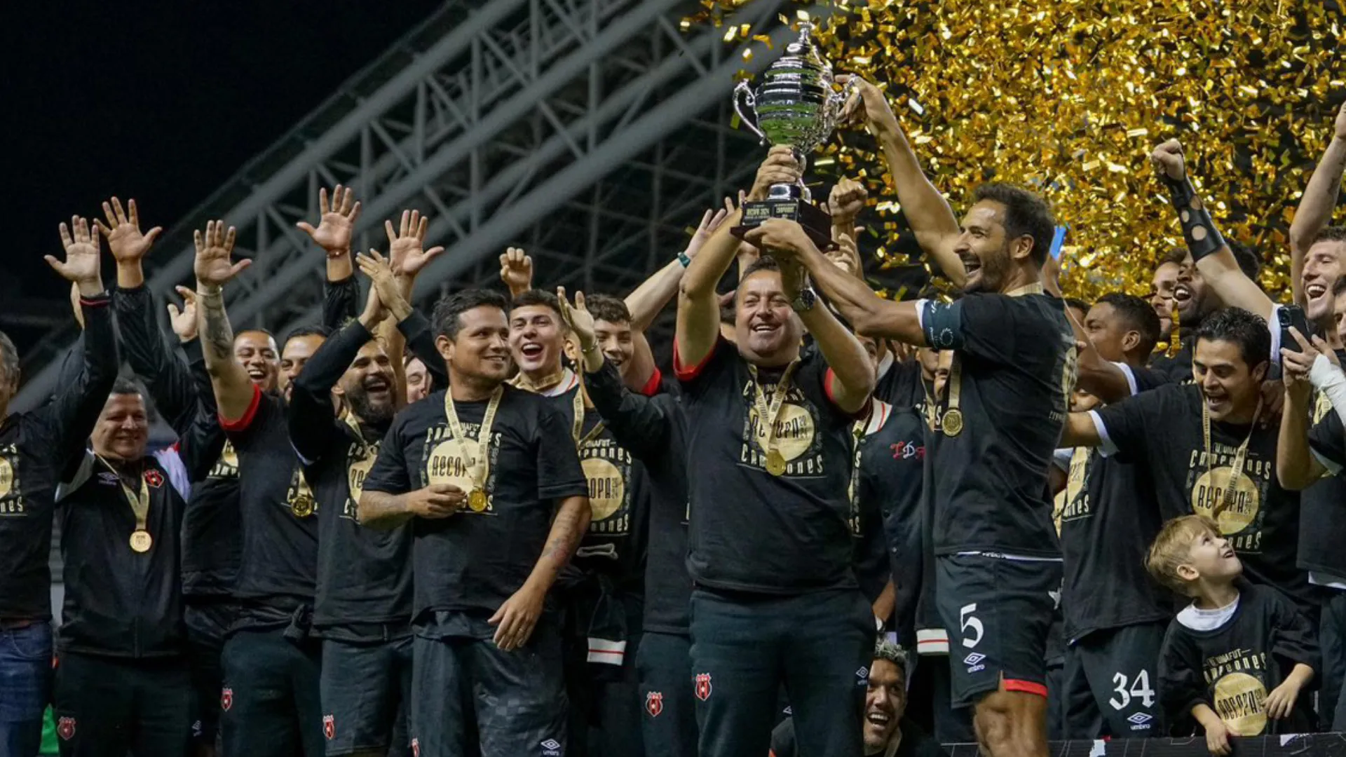 Salida inesperada: Alajuelense pierde a una de sus grandes promesas