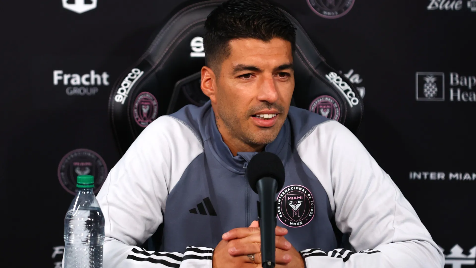 Luis Suárez y la necesidad de ser profesionales donde sea
