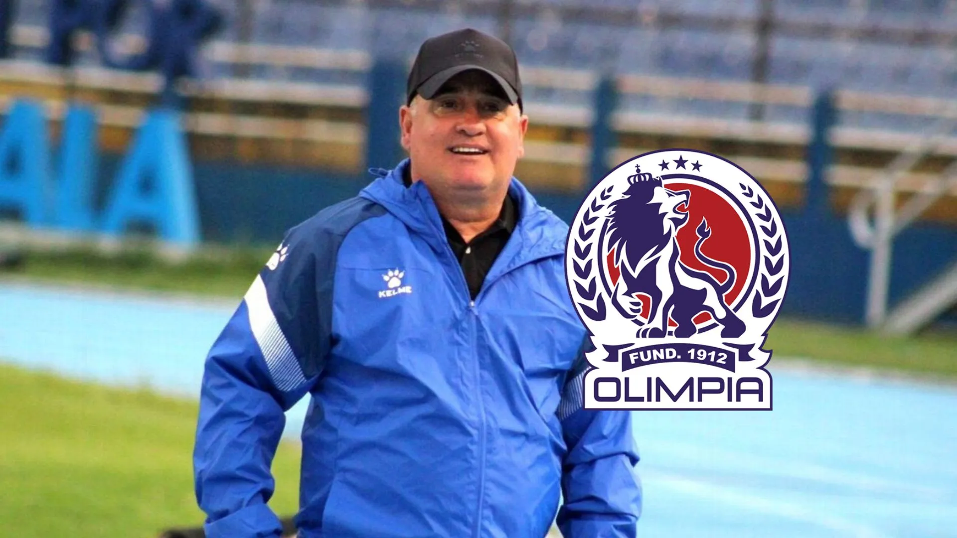 Willy Olivera como entrenador de Comunicaciones.