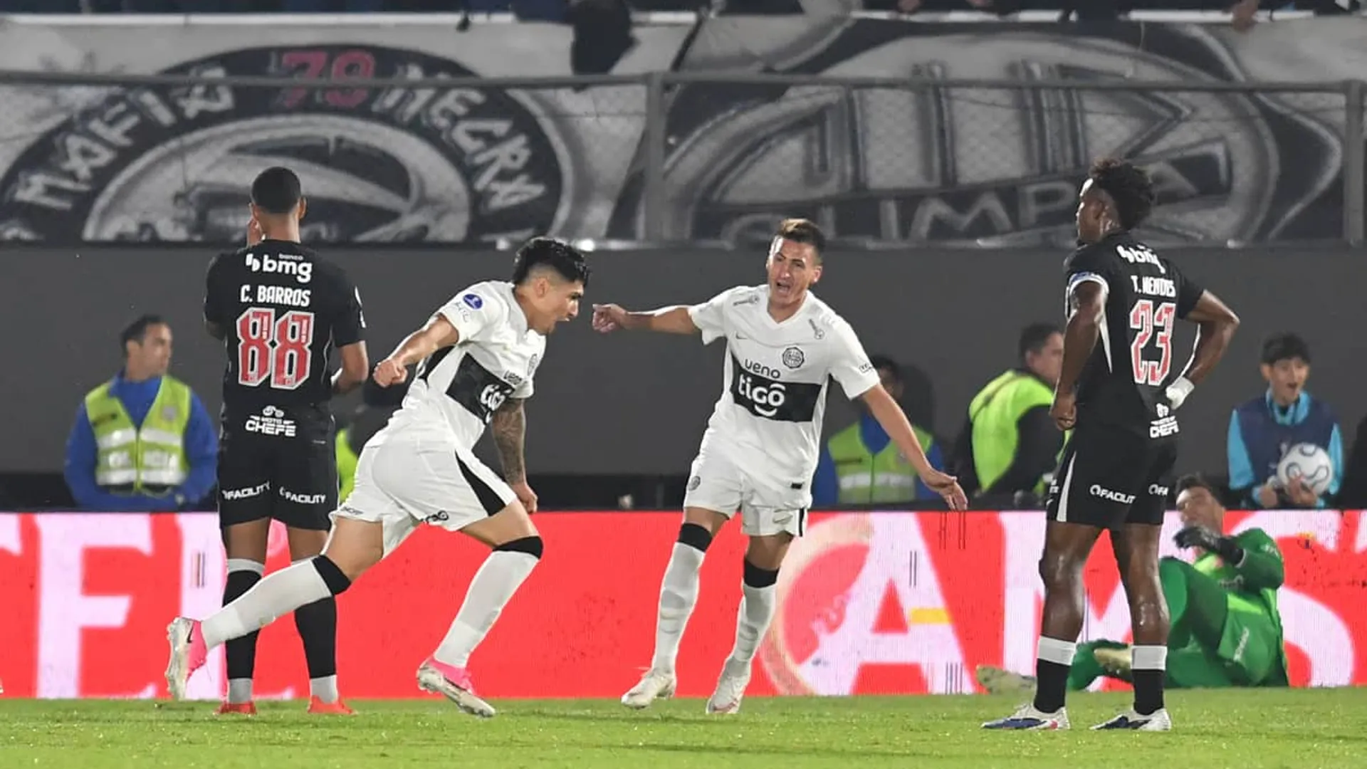 Eduardo Espinel responde a Anthony Porras tras la eliminación de Olimpia: “Yo no soy ningún fracasado”