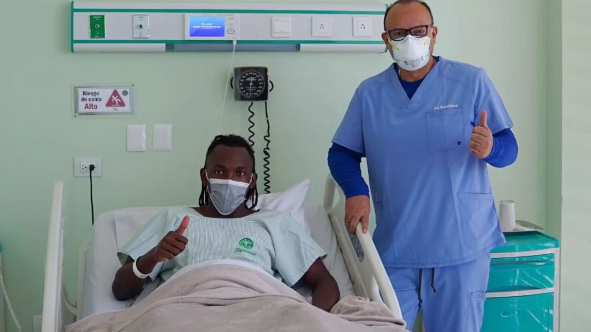 Alberth Elis fue operado satisfactoriamente