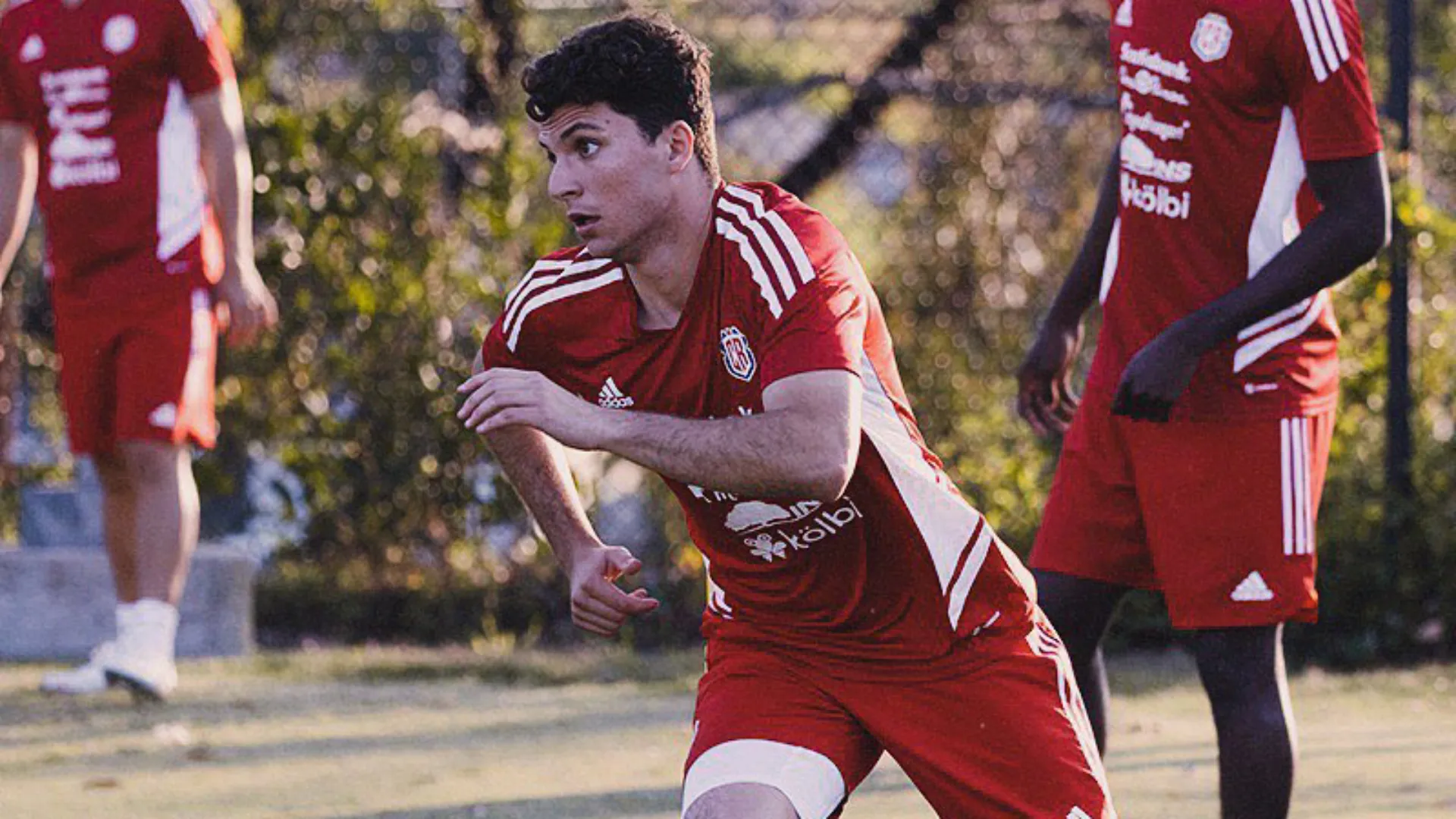 Gino Vivi, el nuevo refuerzo de Saprissa que llegó a La Sele de casualidad