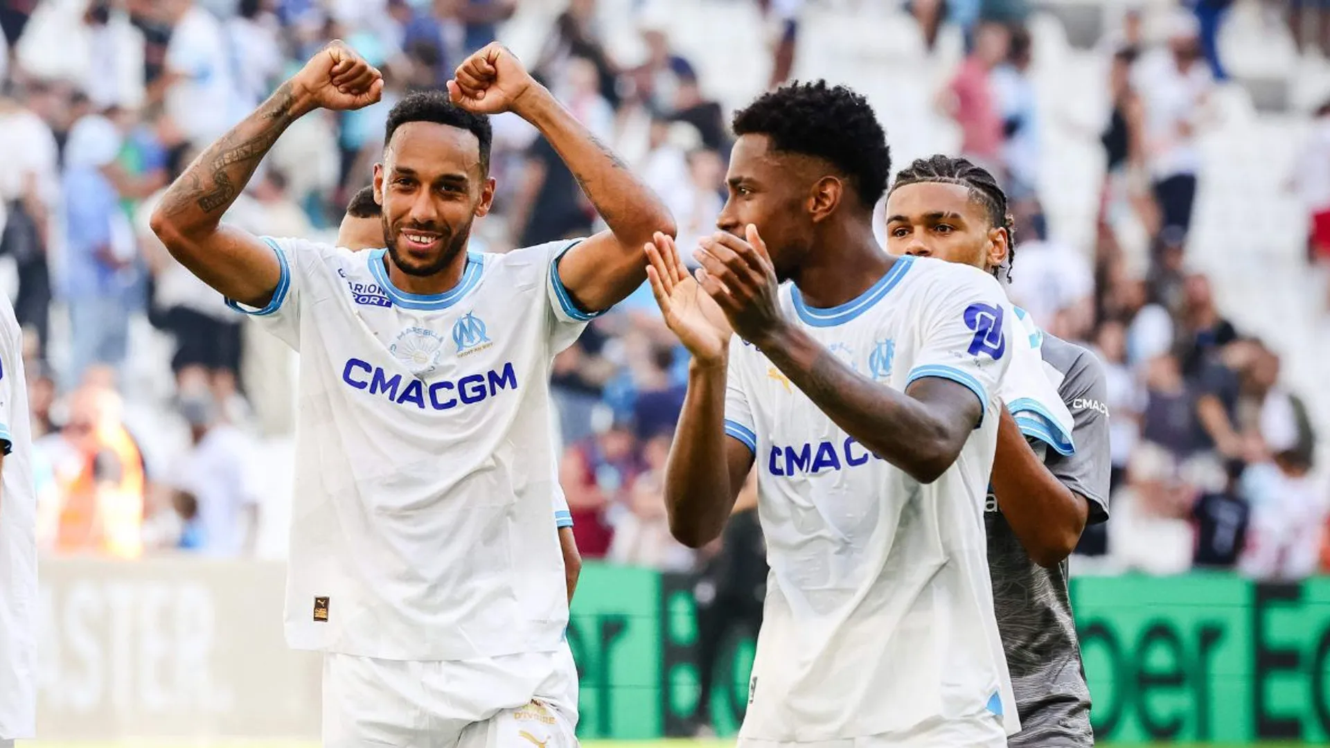 Pierre-Emerick Aubameyang le envía un mensaje a Michael Amir Murillo