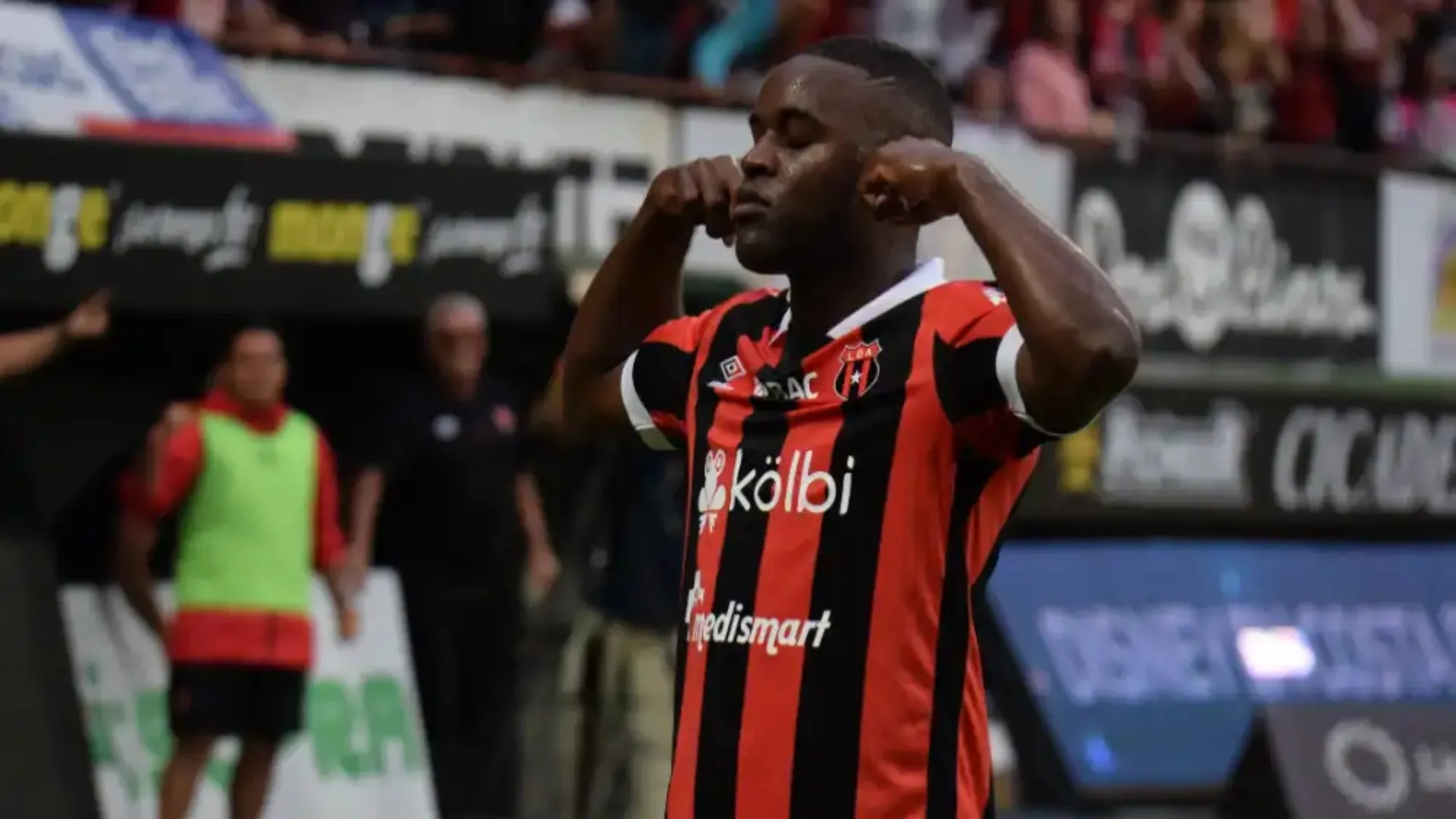 Alajuelense | Joel Campbell rompió el silencio sobre su estado físico