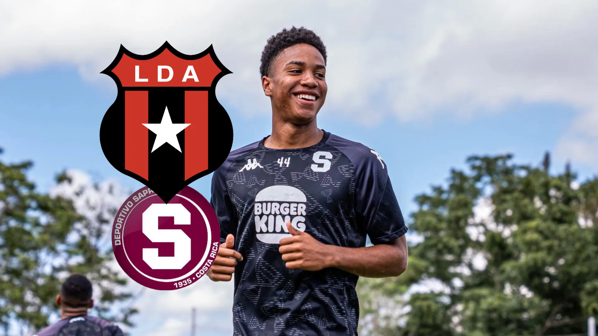 “Están negociando”: se fue mal de Saprissa y ahora Alajuelense acelera para llevarse a Maikell McDonald