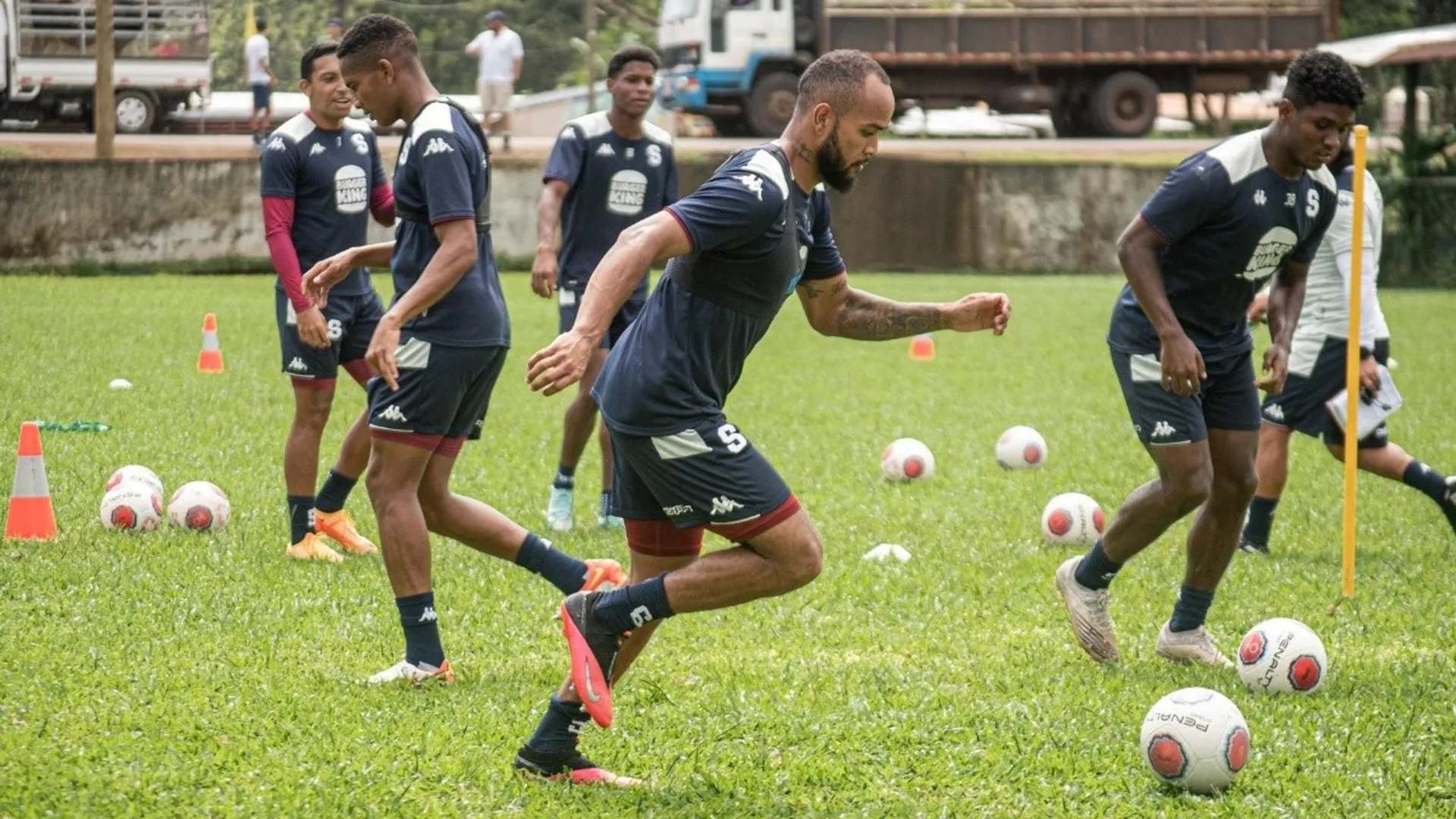 El jugador que rechazó ofertas de Ecuador y Bolivia para jugar en Saprissa
