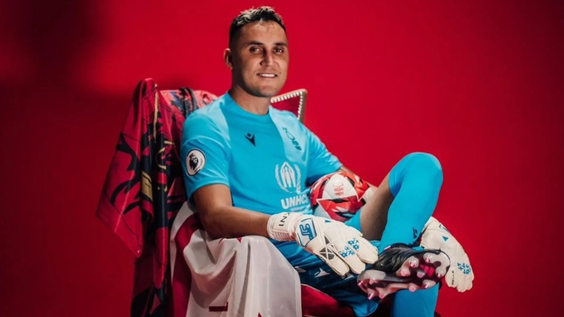 La espectacular bienvenida del Nottingham Forest a Keylor Navas