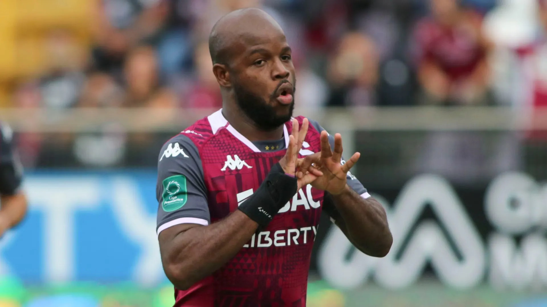 De Javon East para Saprissa: el mensaje del goleador que nadie esperaba