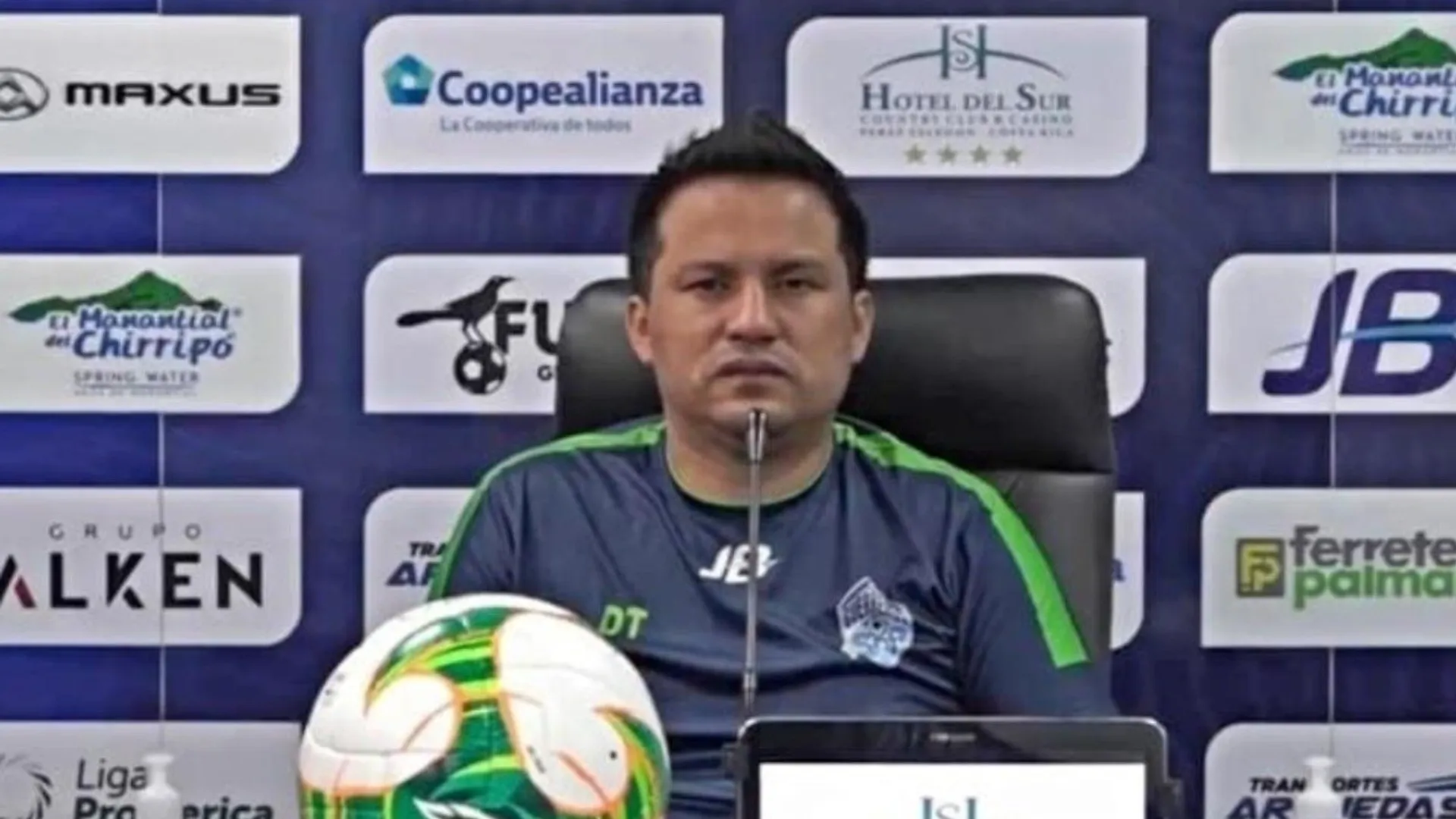 Amarini Villatoro ante dos finales para no fracasar en Costa Rica con Pérez Zeledón