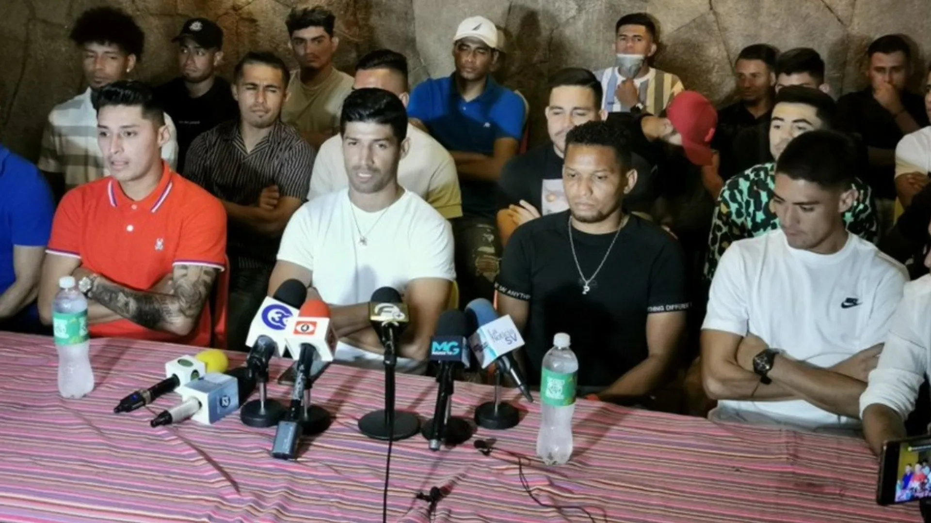 Jugadores de El Salvador piden que se retire la Comisión Normalizadora