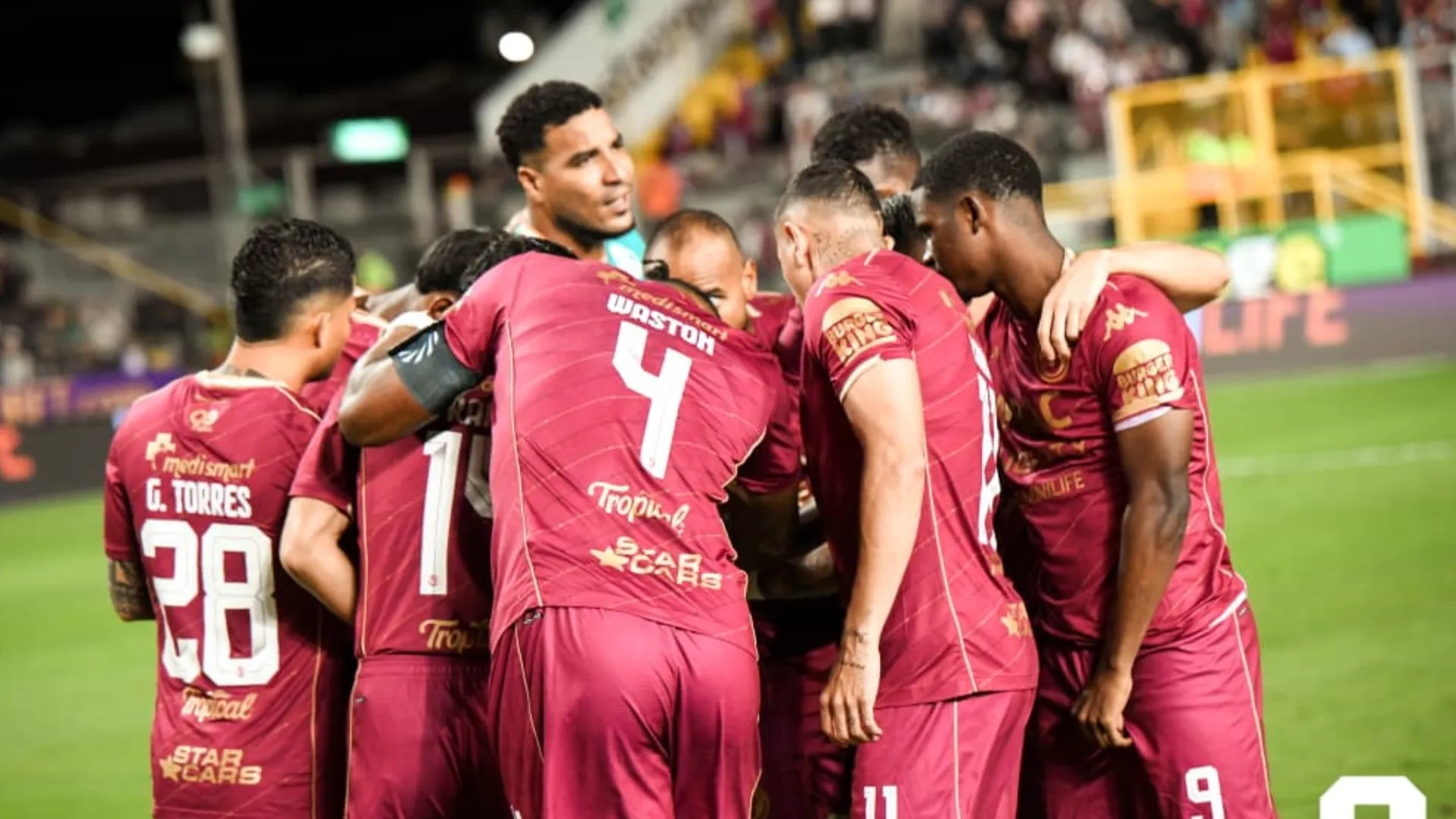 Golpe de la Fedefútbol: Saprissa recibe la sanción que no tenía en los planes y que impacta donde más le duele