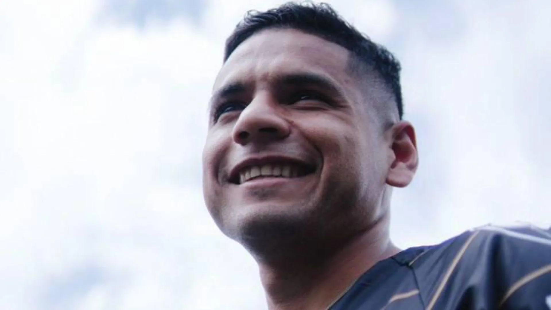Carlos Pineda no se contuvo más y responde a todo Olimpia por qué se fue al Sporting San José