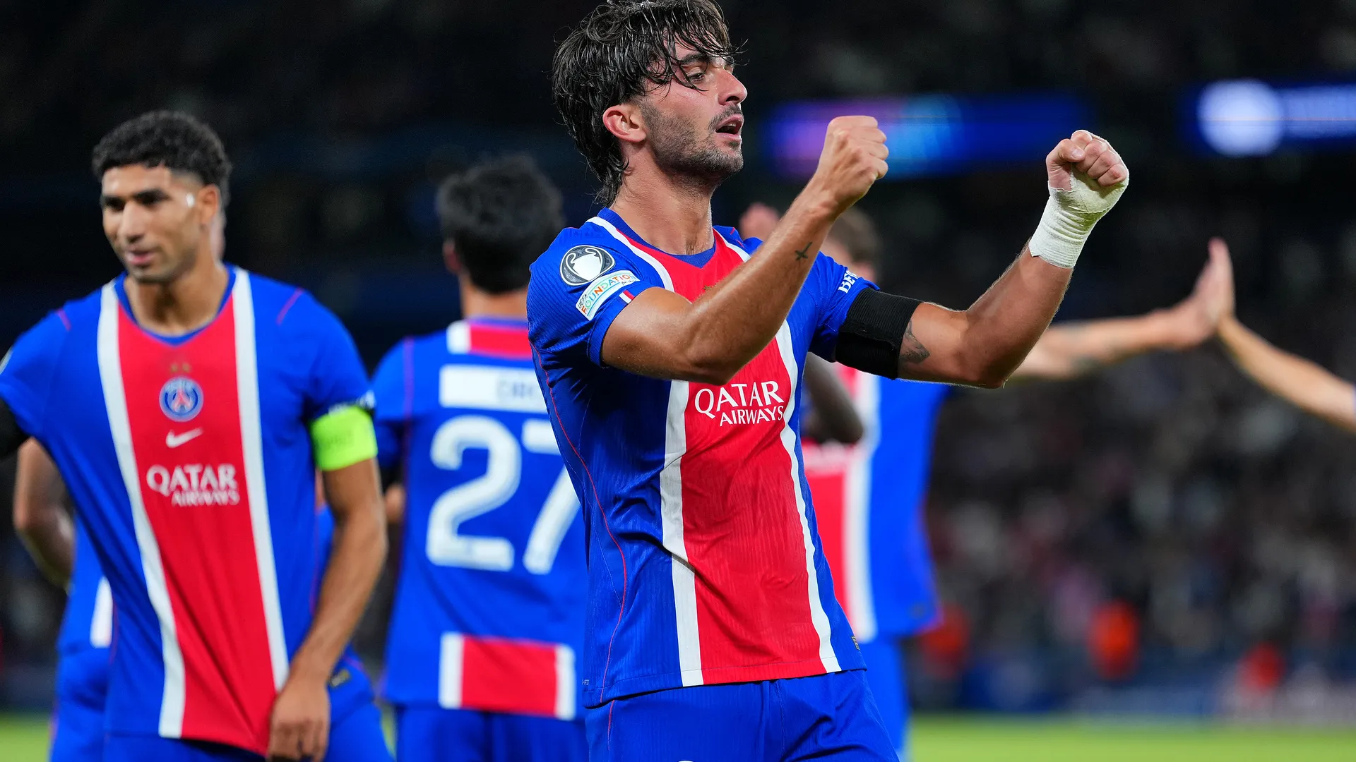 Ferran Torres metió un hat-trick para el PSG.