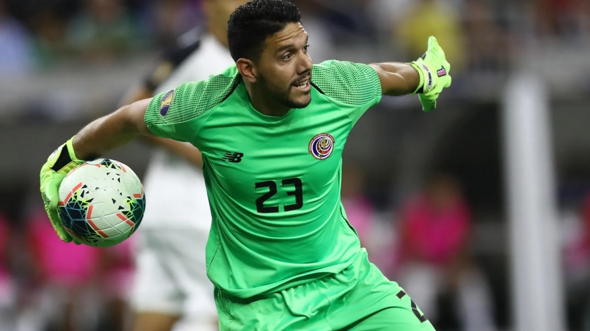 Leonel Moreira atajará en Alajuelense