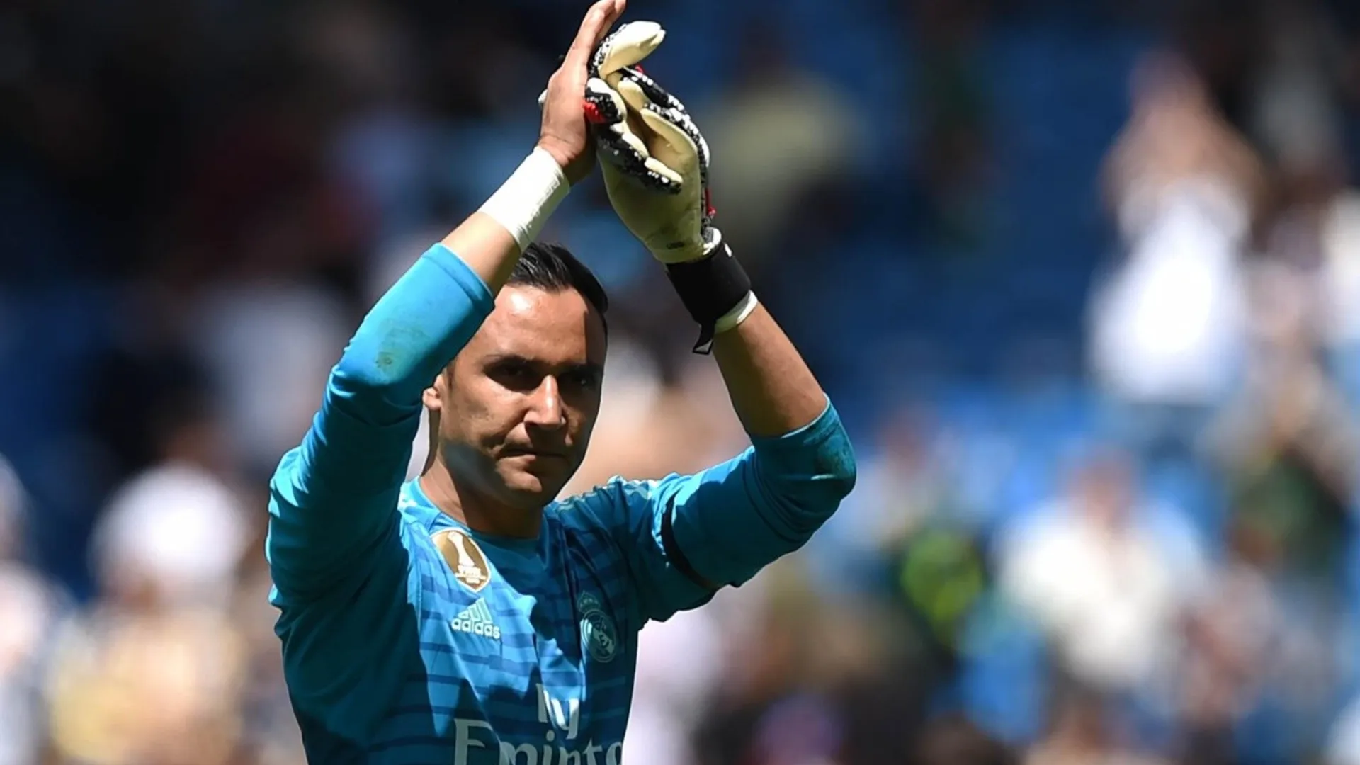 Keylor Navas regresa a Madrid y causa furor en las calles de la capital española