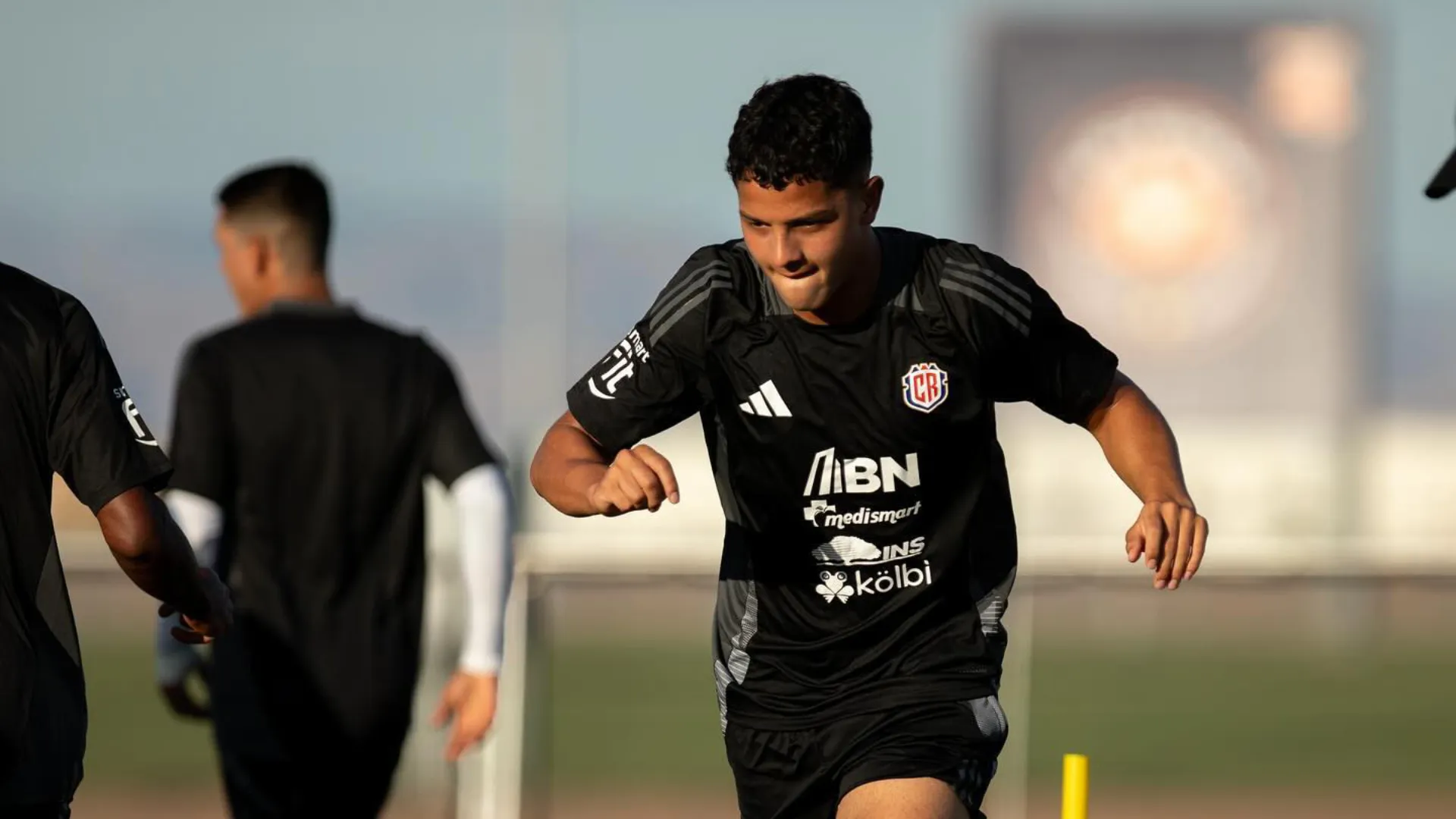 Warren Madrigal saca a la luz la interna entre los jóvenes de la Selección de Costa Rica
