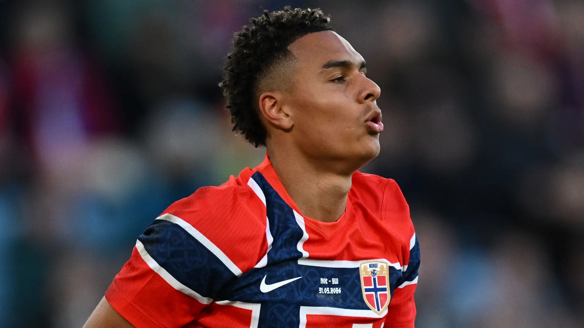 ¿Por qué no juega Antonio Nusa en Noruega vs. Inglaterra por los cuartos del Mundial 2026?