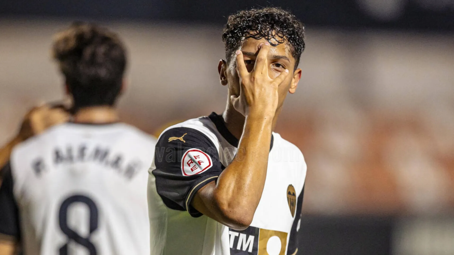 El drama que afecta a Warren Madrigal de cara a su debut en Valencia