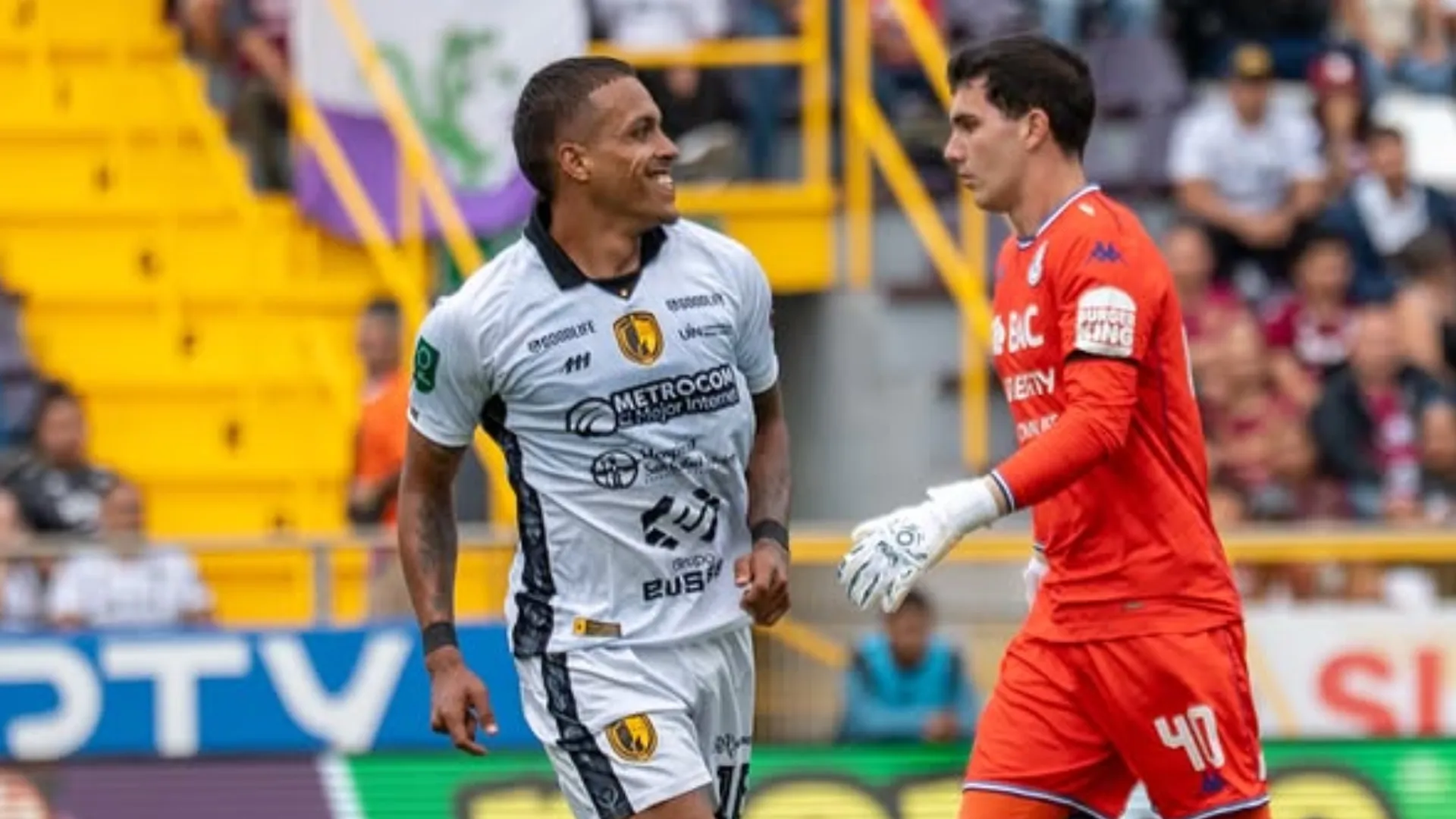 Saprissa 1-2 Liberia: Goles y resumen del batacazo que pone en jaque a Alajuelense en el Clausura 2026